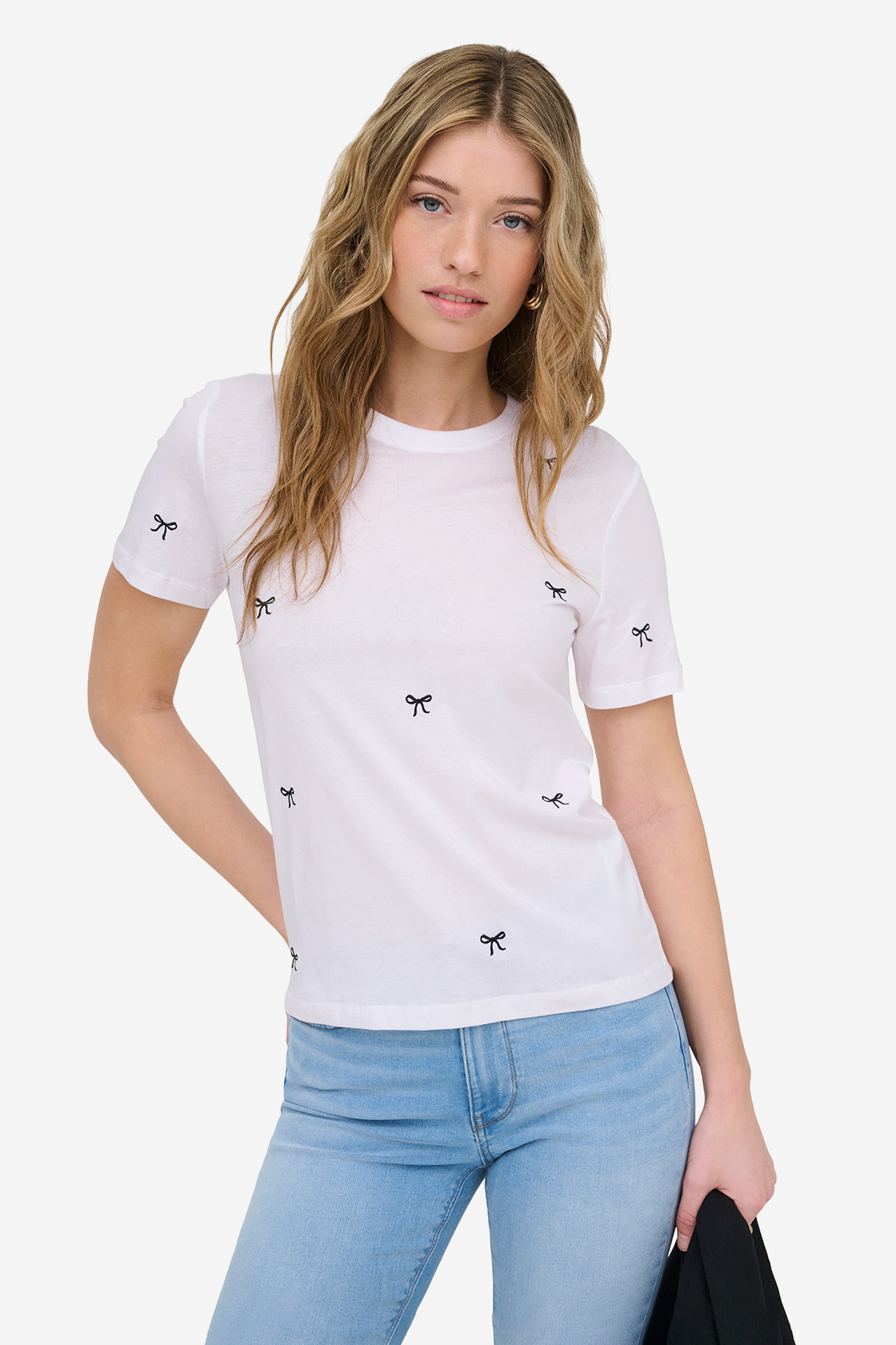 T-shirt ONLY 15288473-BRIGHT-WHITE-TRUE-BLACK-BOWS Biały