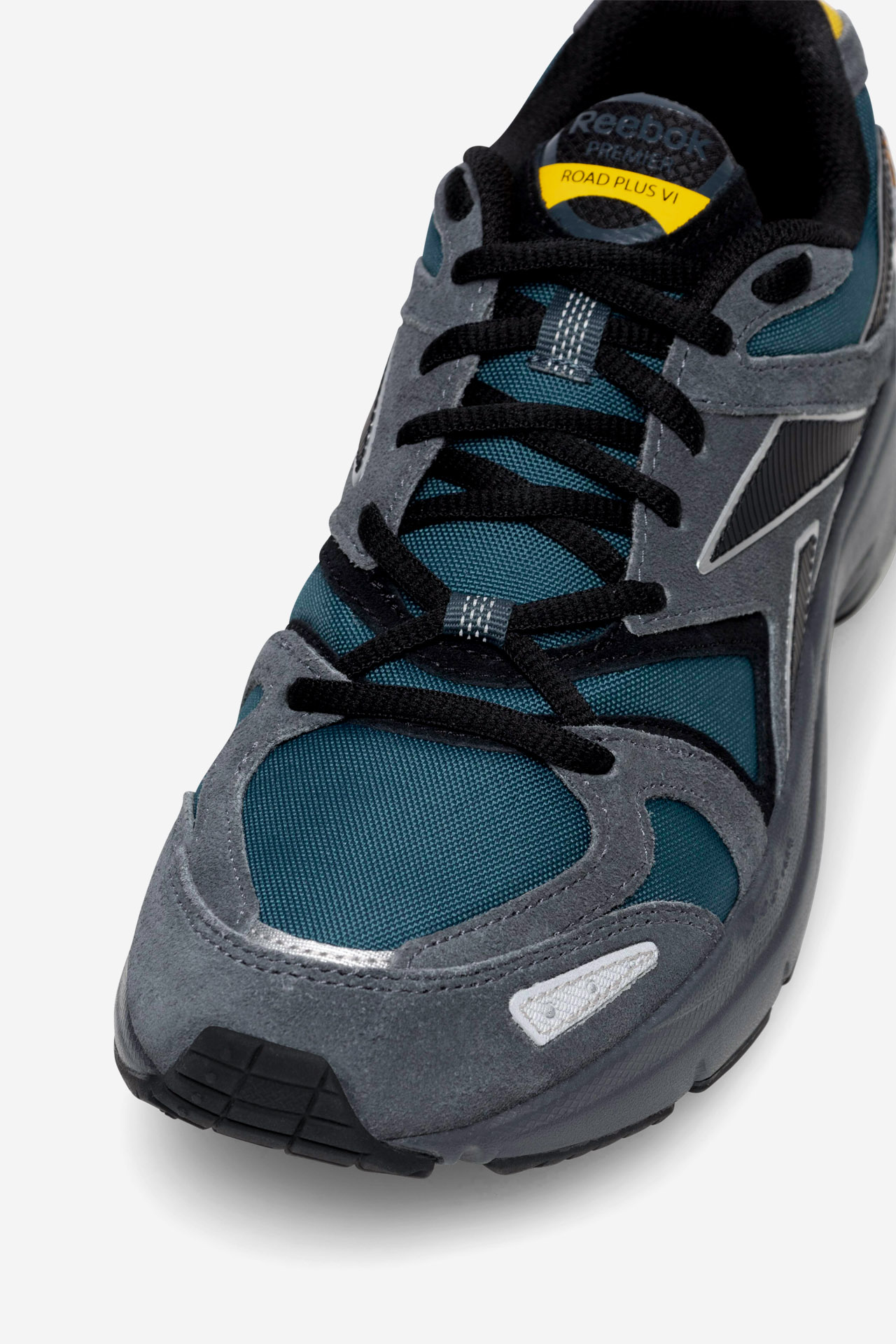 Športna obutev Pisano