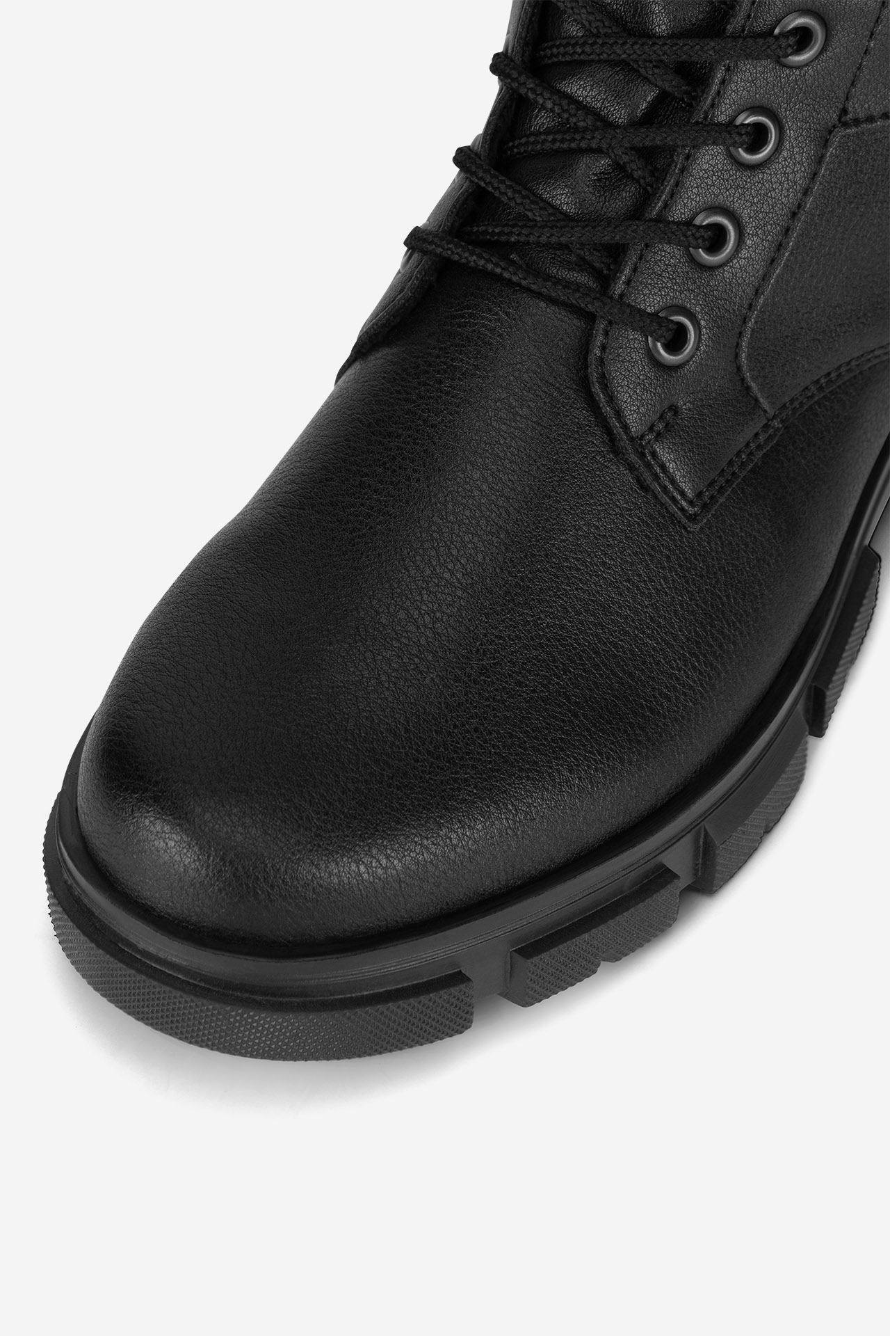 Kotníková obuv ČERNÁ