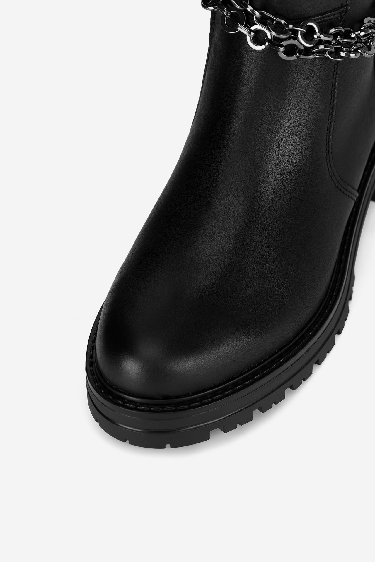 Kotníková obuv ČERNÁ