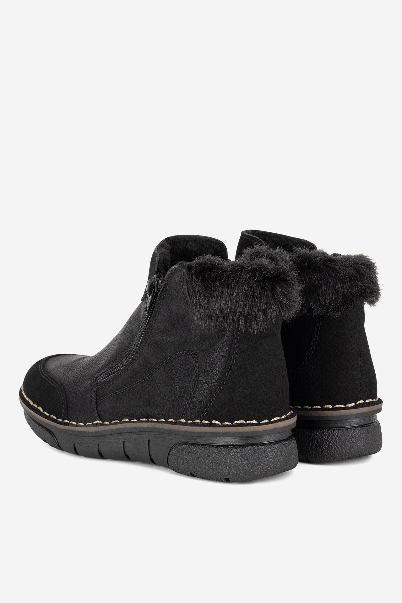 Členková obuv Čierna