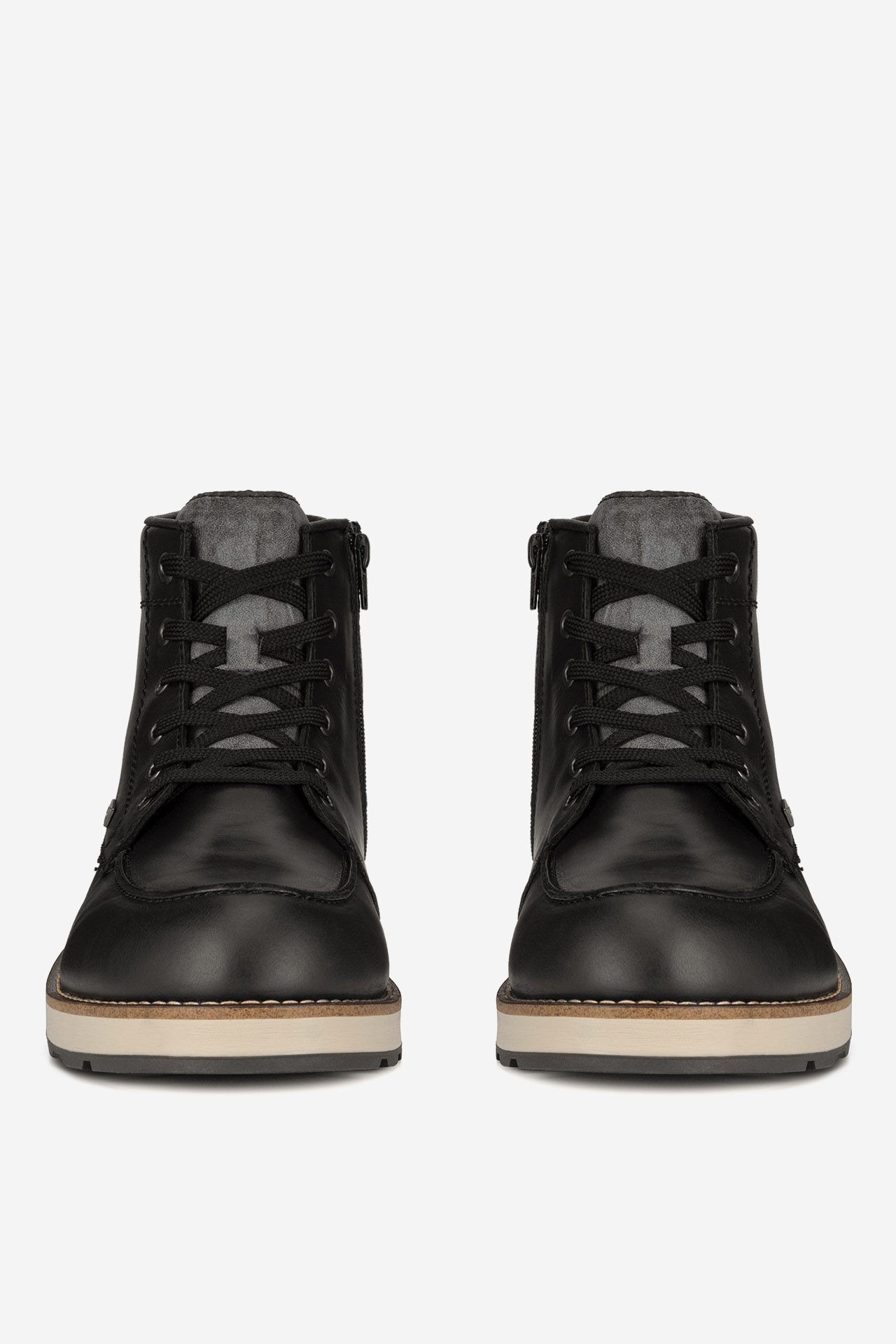 Kotníková obuv ČERNÁ