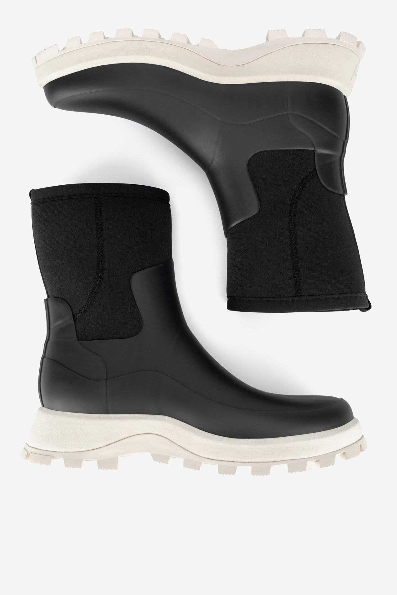 Kotníková obuv ČERNÁ