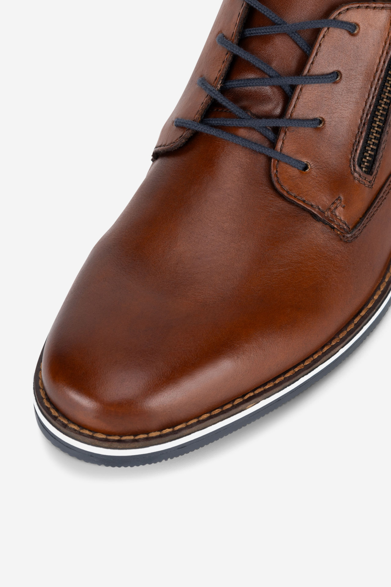 Polobotka KOŇAKOVÁ