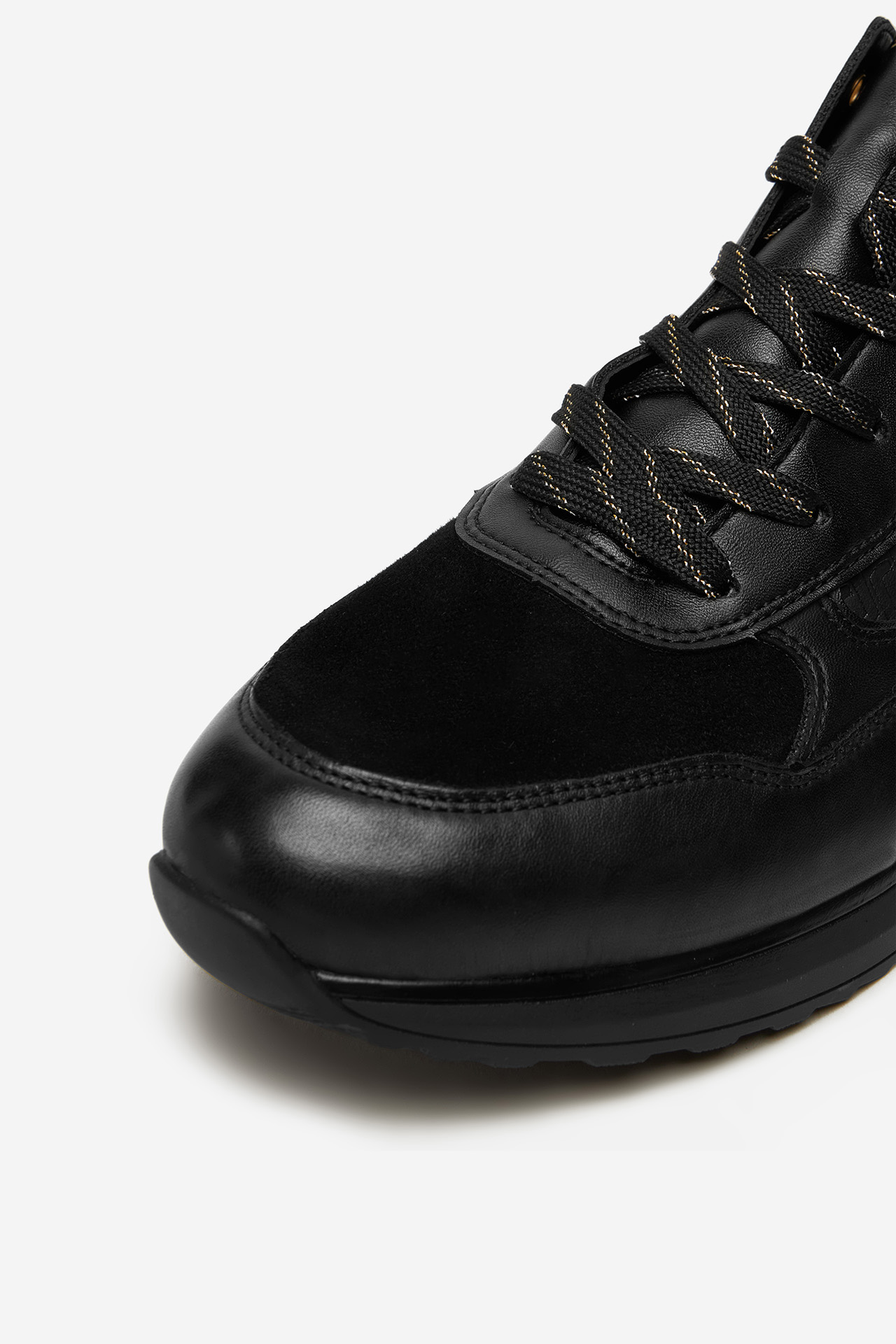 Šněrovací vyšší obuv ČERNÁ