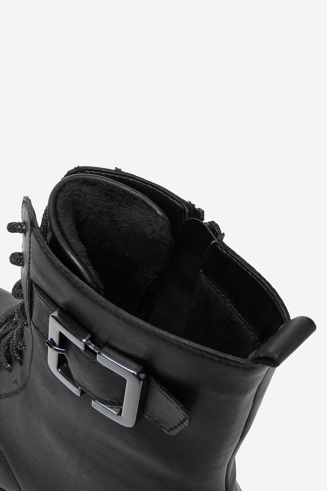 Gležnjače s vezicama Crno