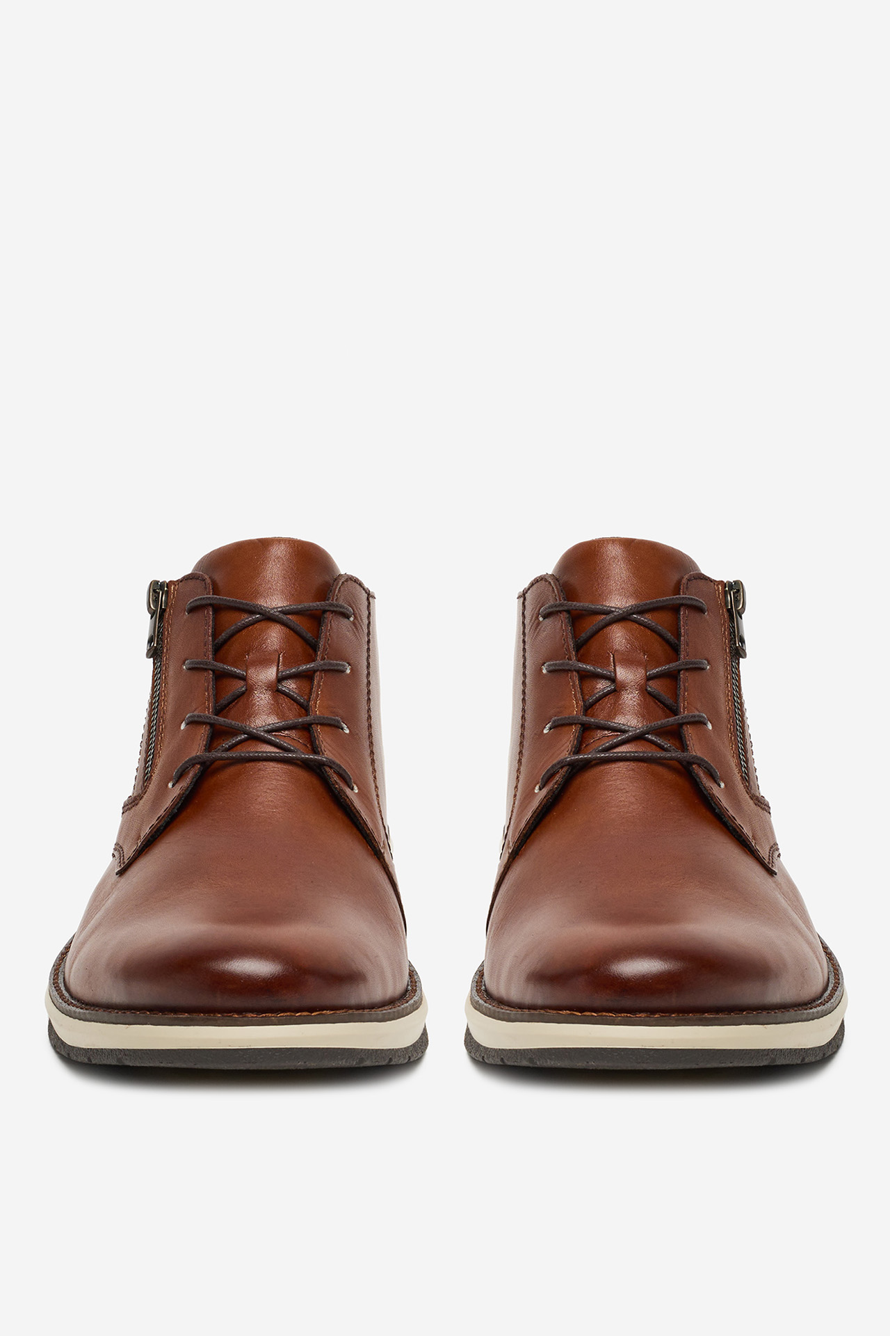 Šněrovací vyšší obuv HNĚDÁ