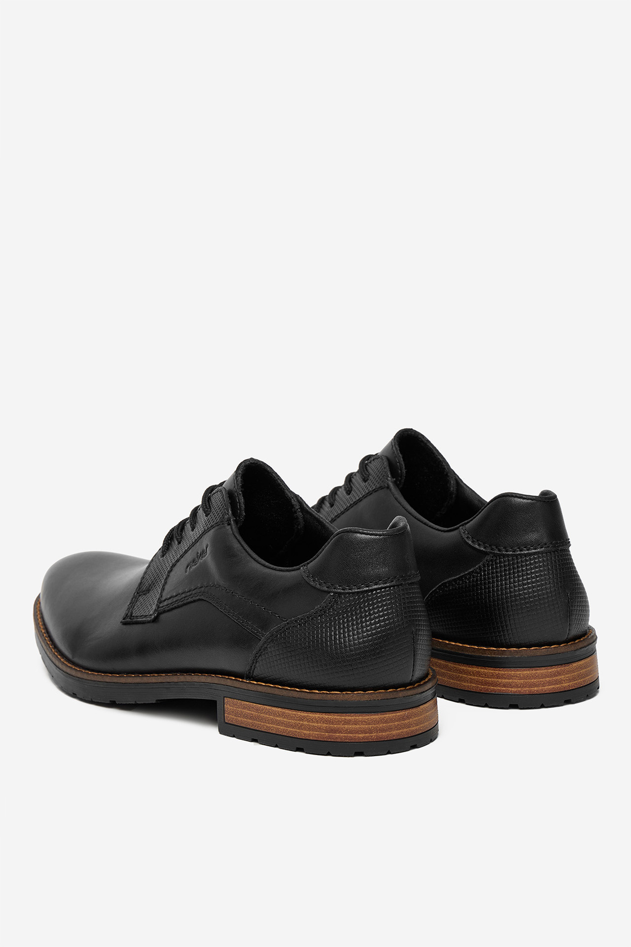 Šněrovací vyšší obuv ČERNÁ