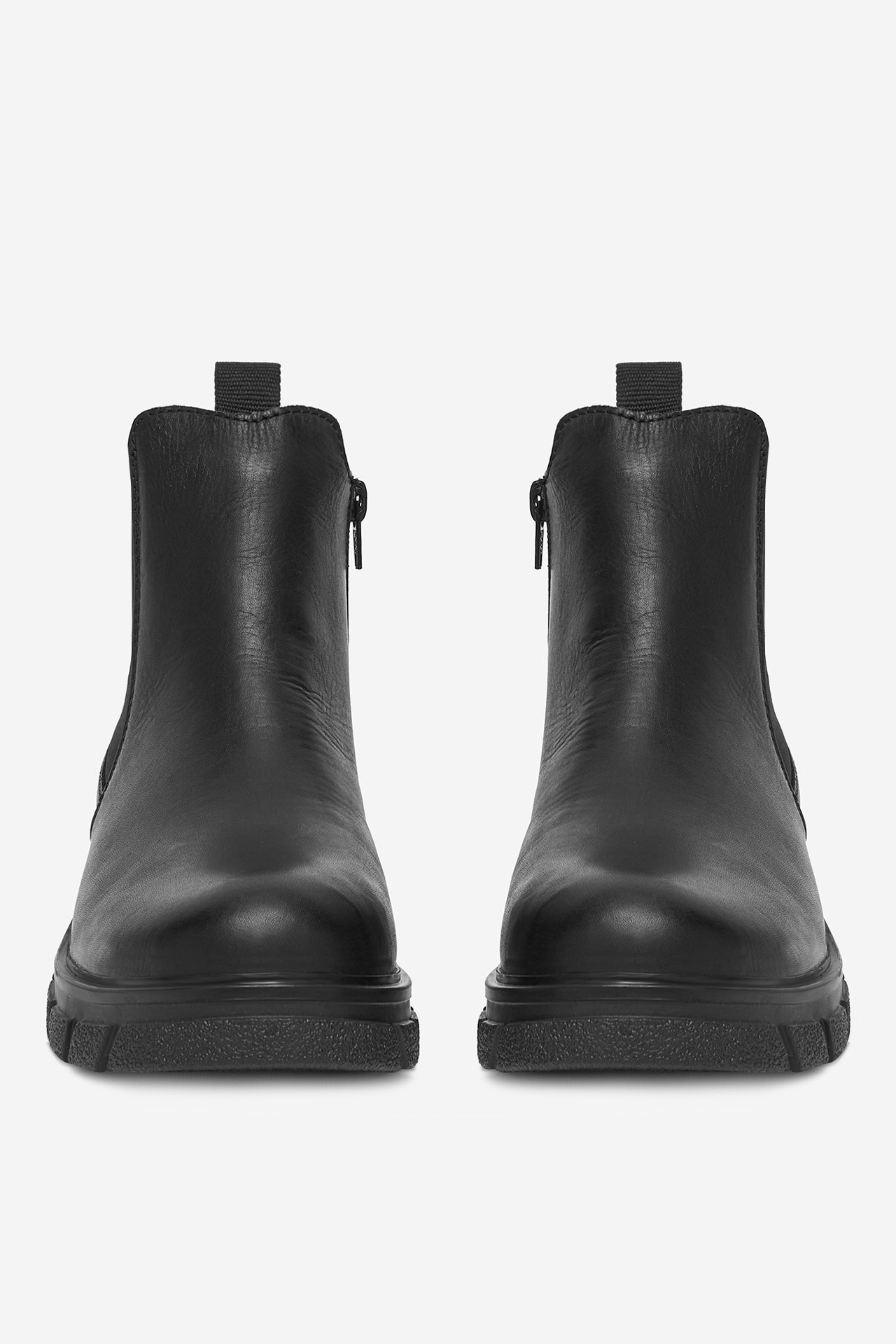 Gležnjarji chelsea Črna