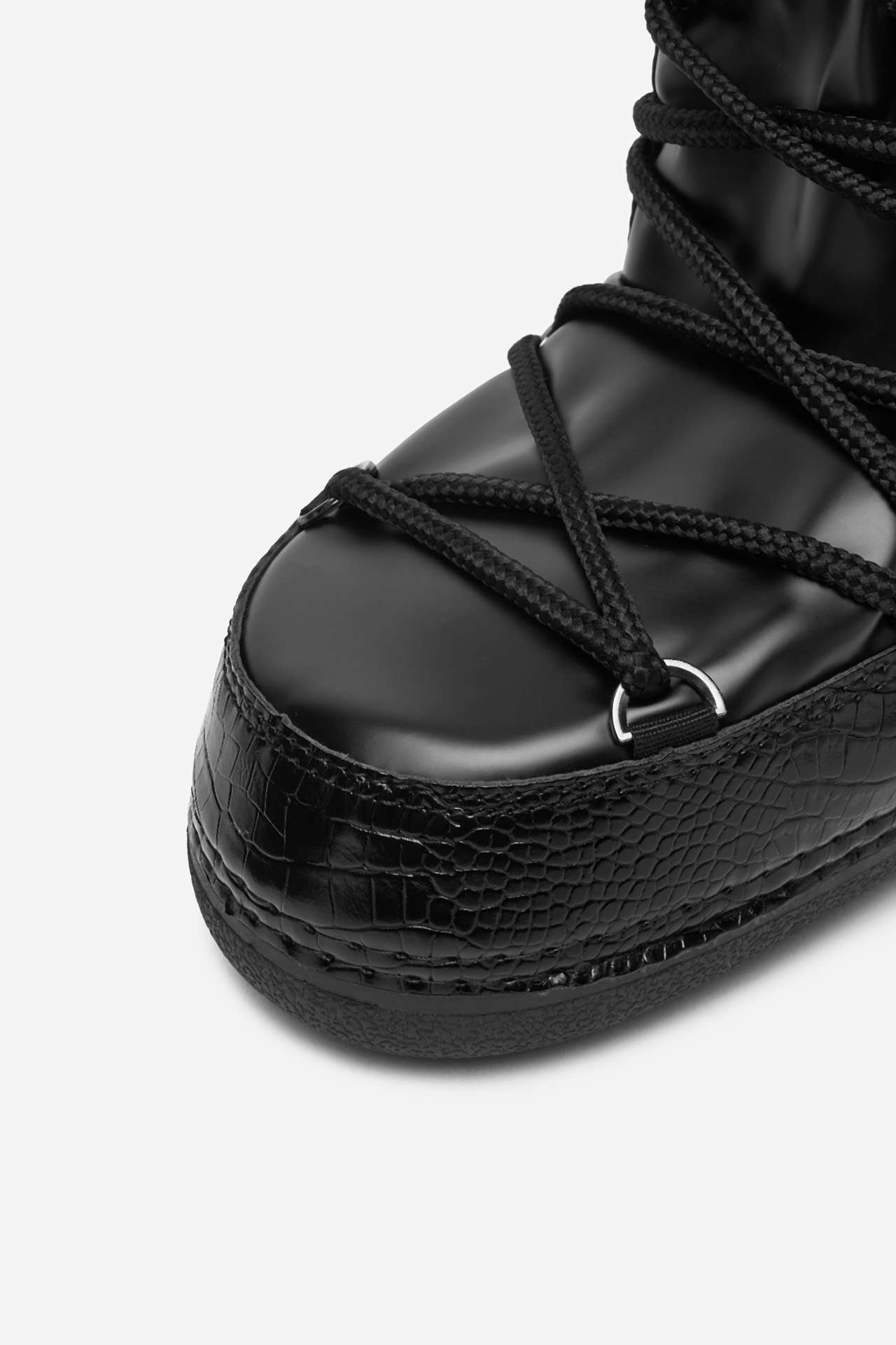 Škornji za sneg Črna