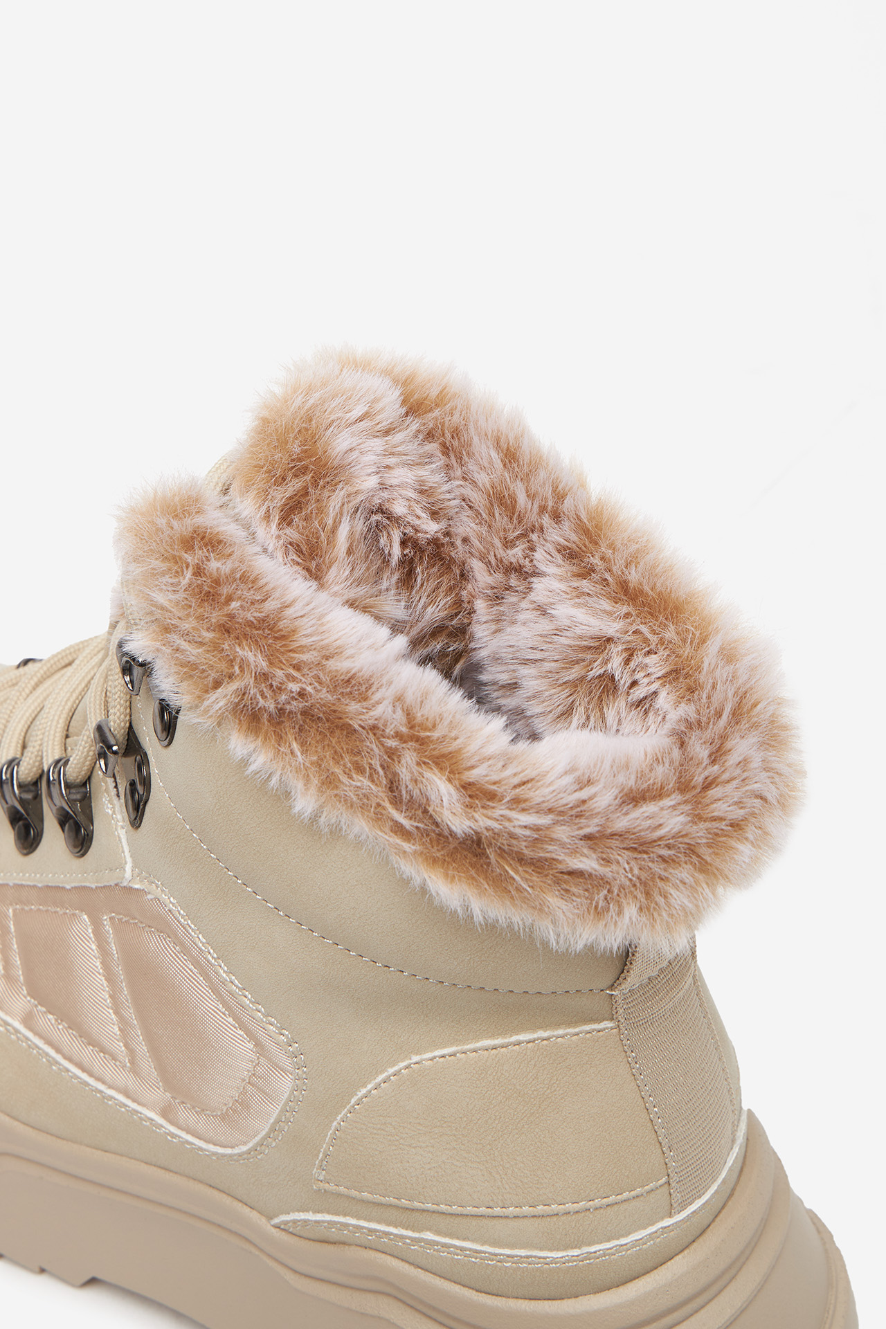 Kotníková obuv KRÉMOVÁ