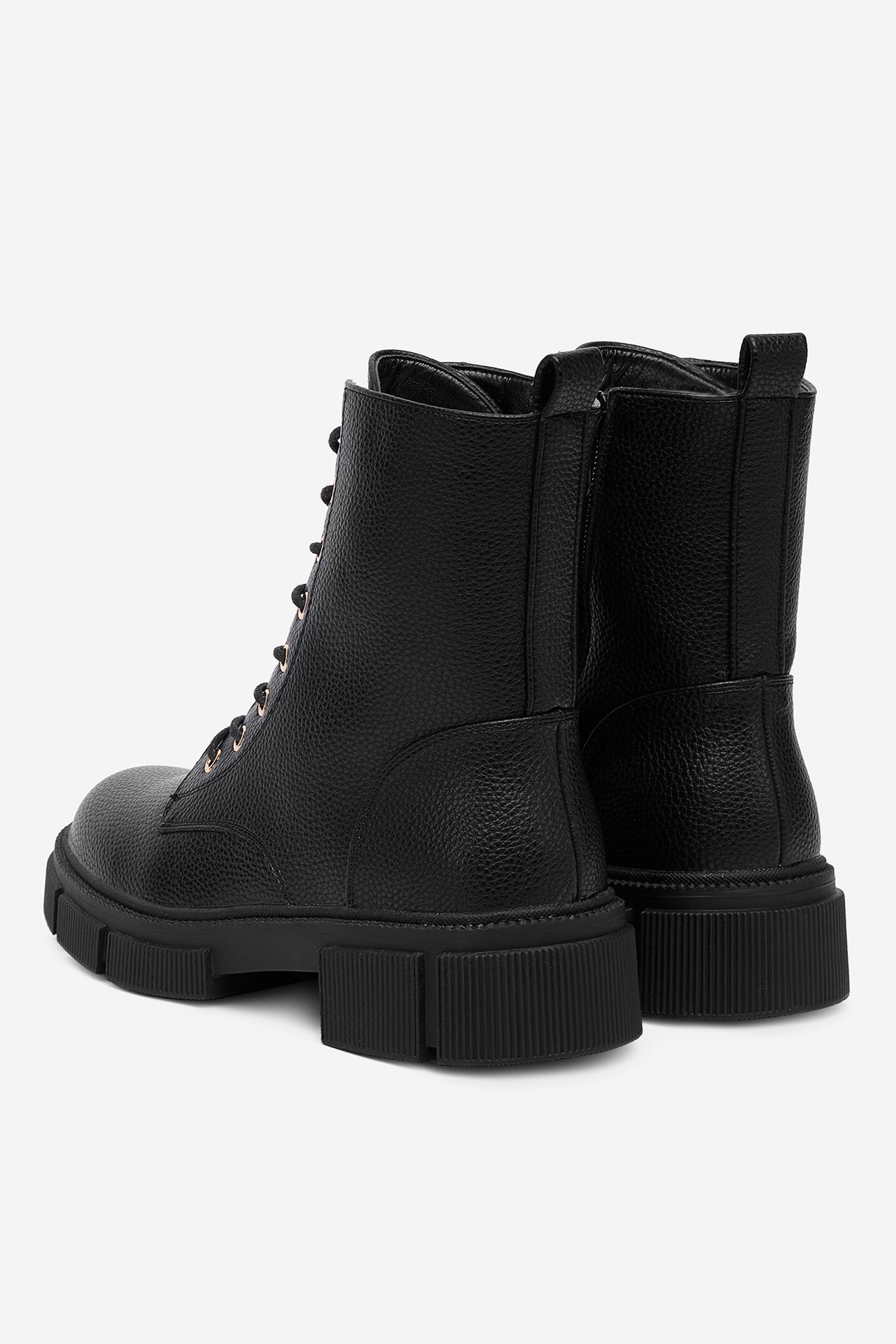 Kotníková obuv ČERNÁ