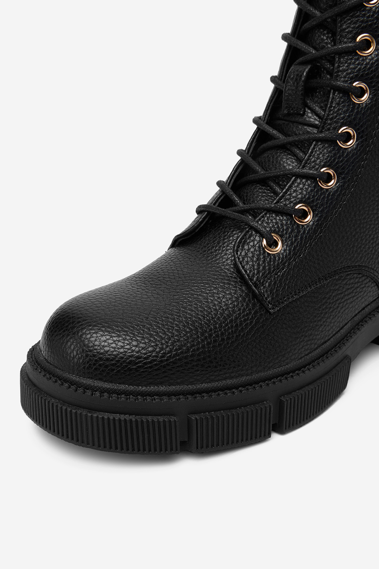 Kotníková obuv ČERNÁ