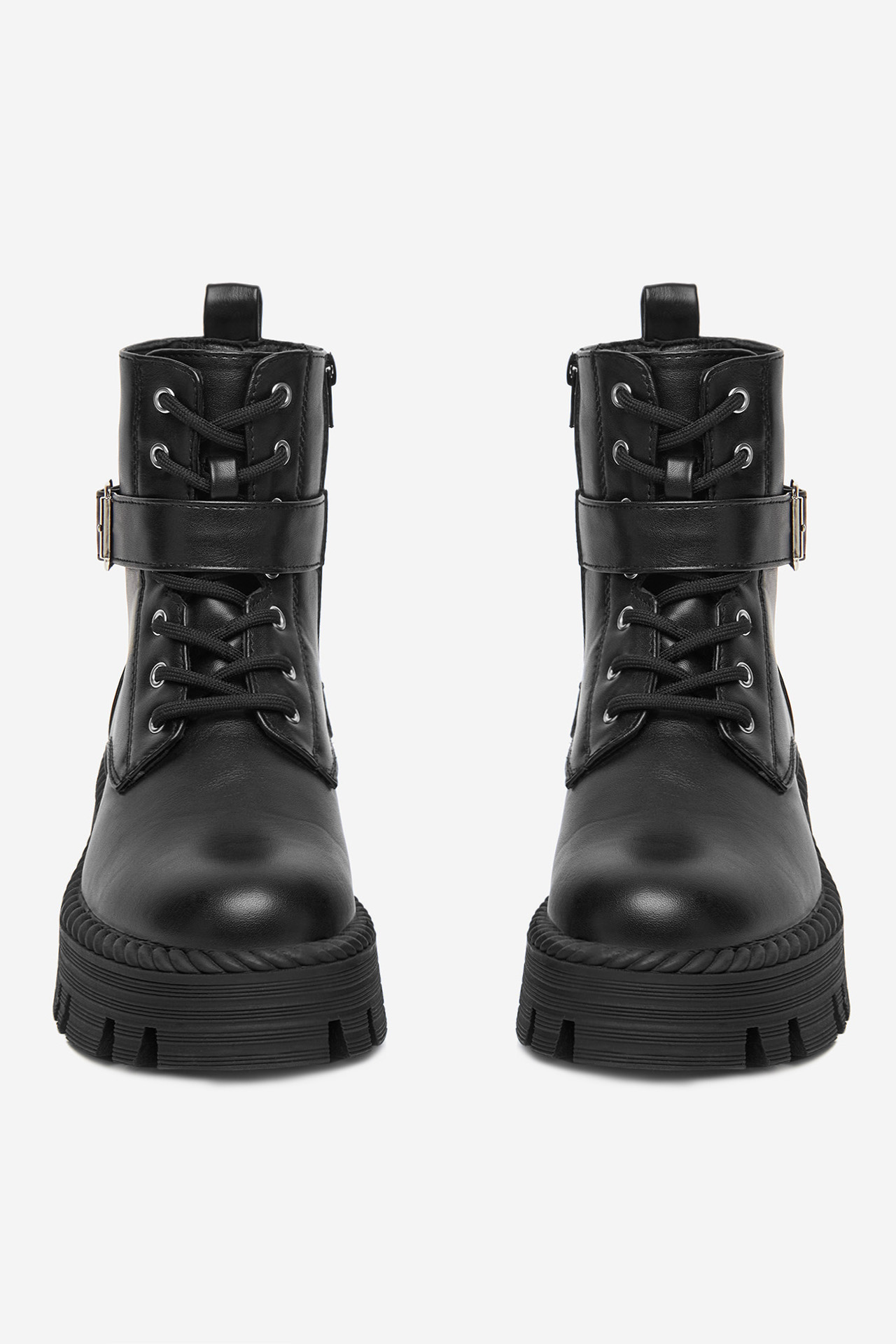 Kotníková obuv ČERNÁ