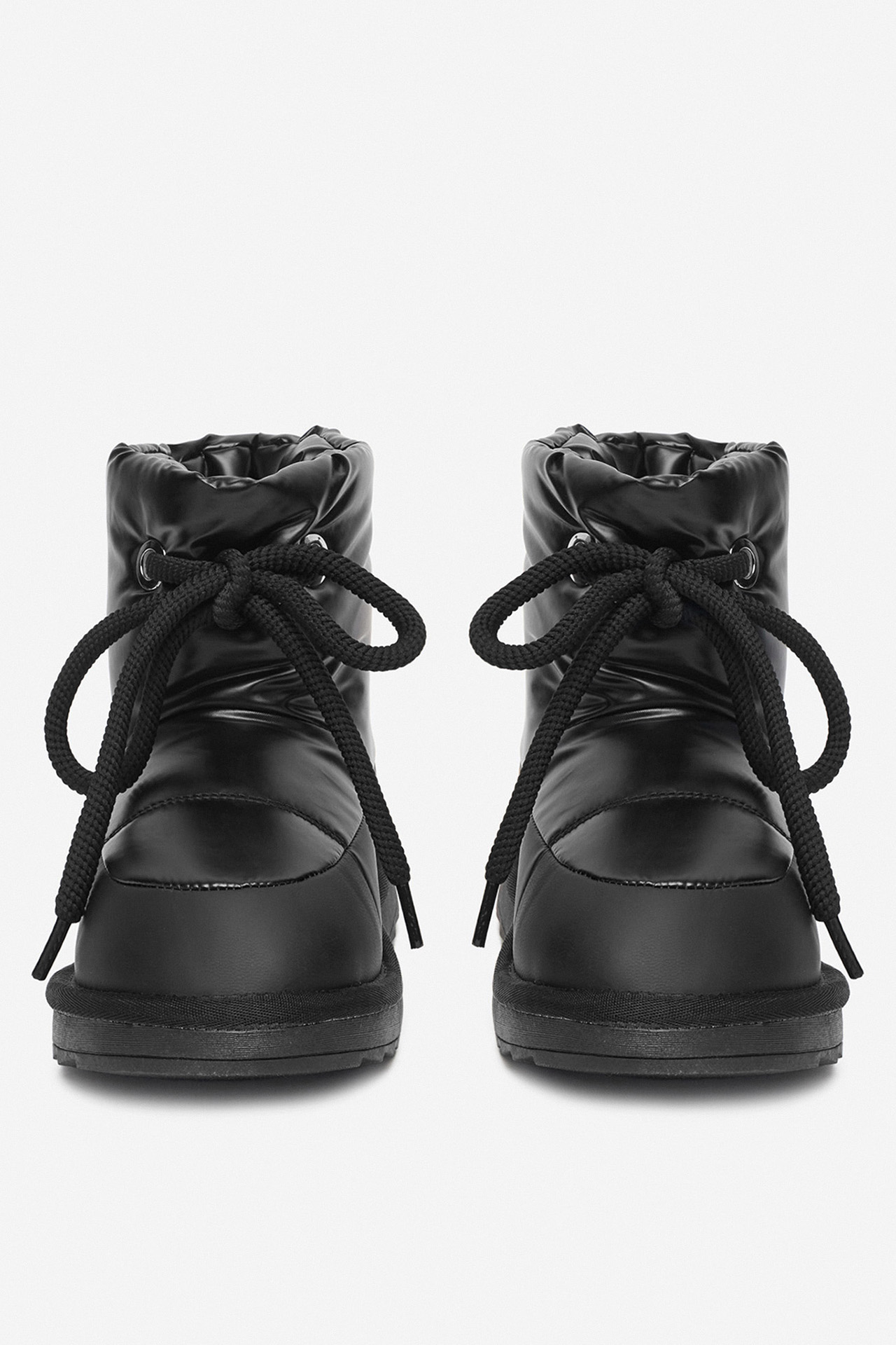 Kotníková obuv ČERNÁ