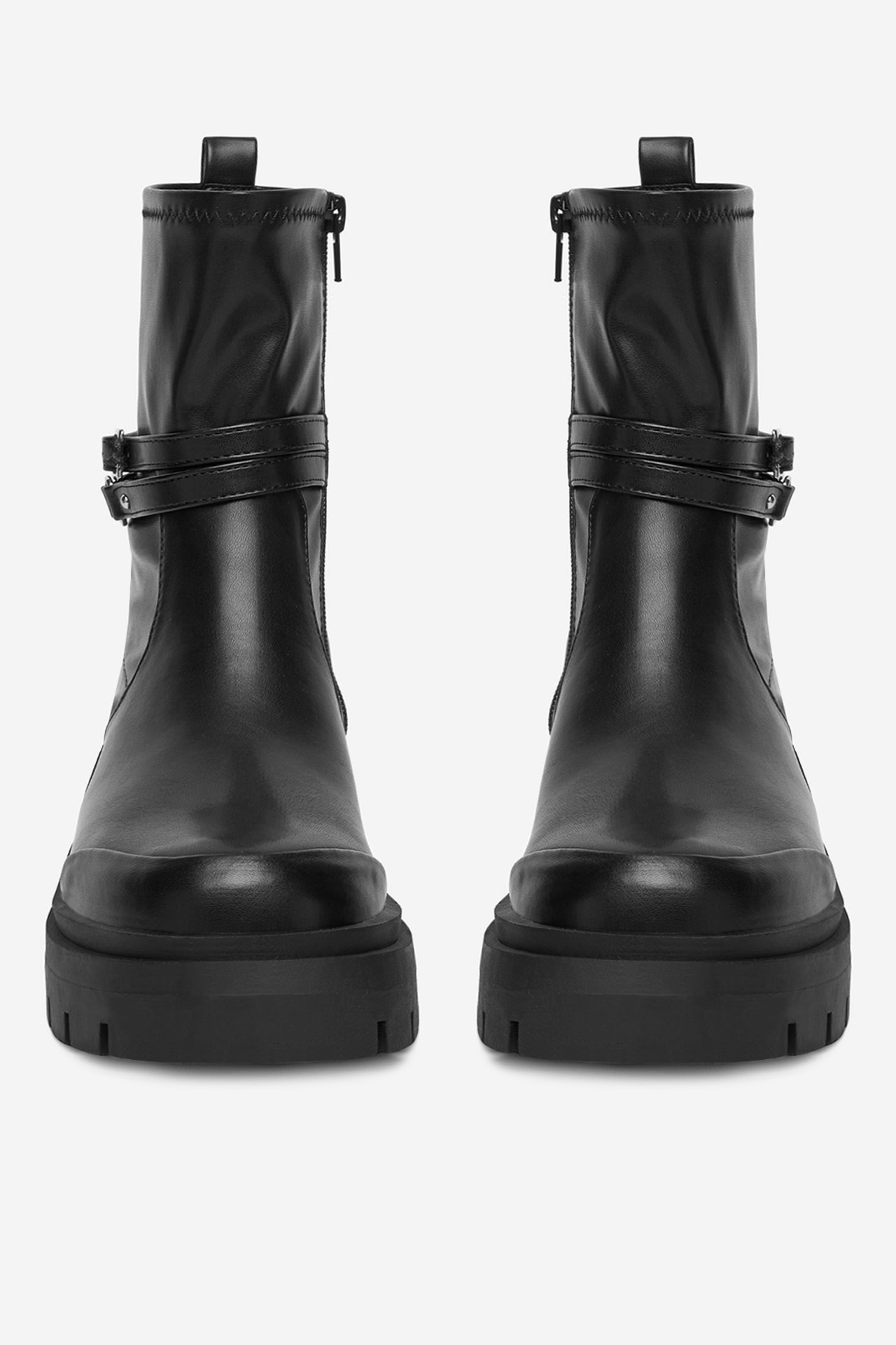 Kotníková obuv ČERNÁ