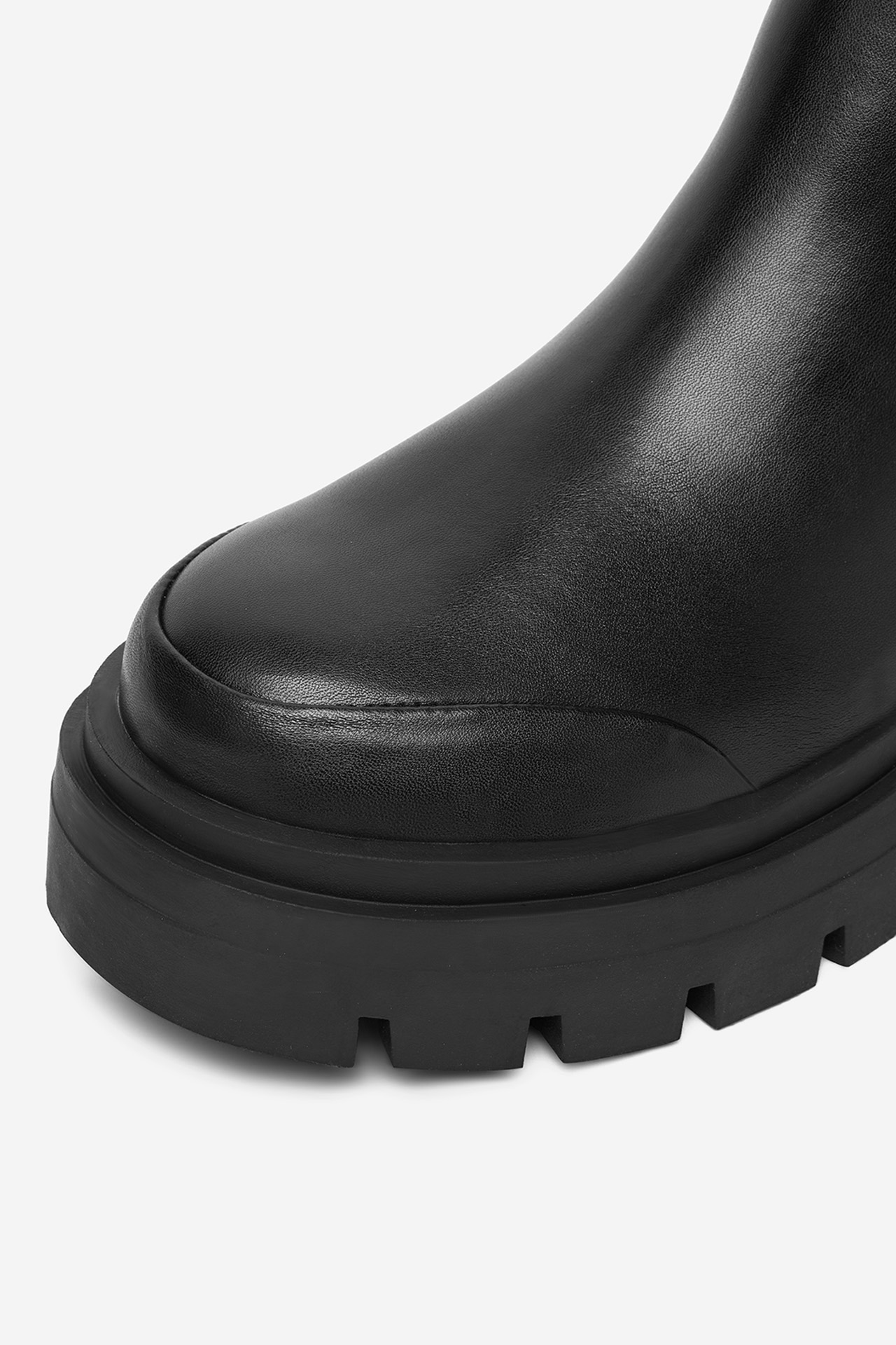 Kotníková obuv ČERNÁ