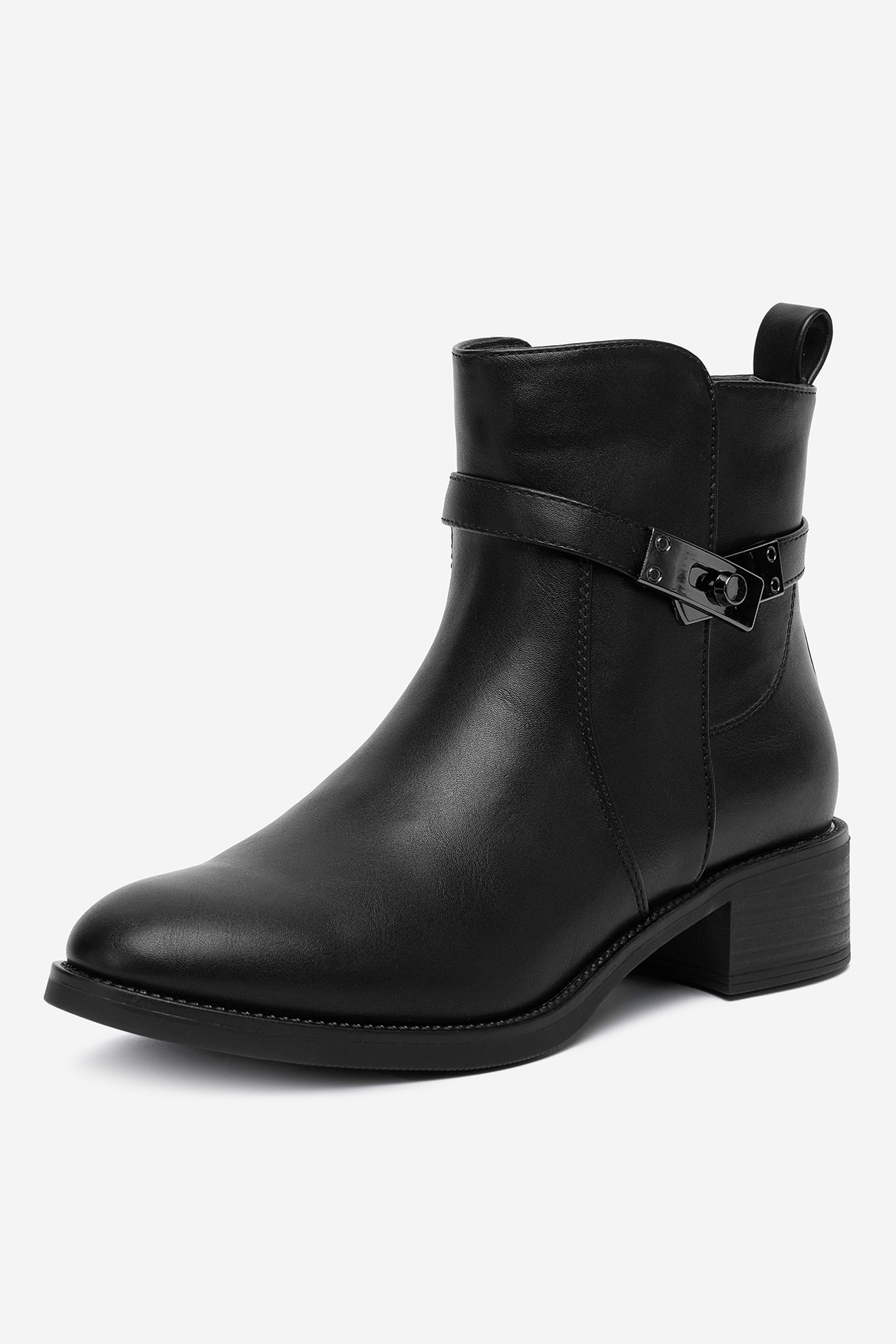 Kotníková obuv ČERNÁ