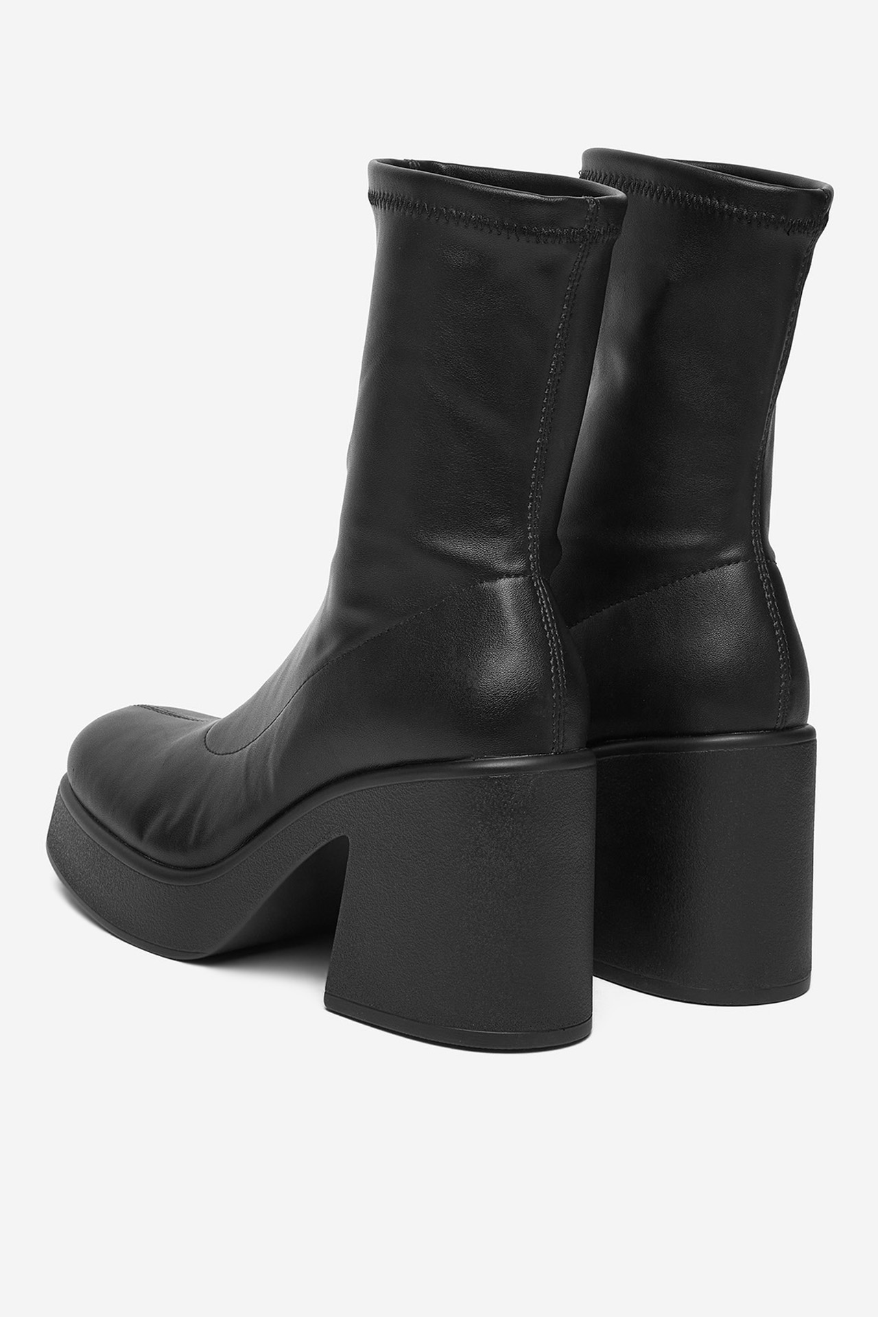 Kotníková obuv ČERNÁ