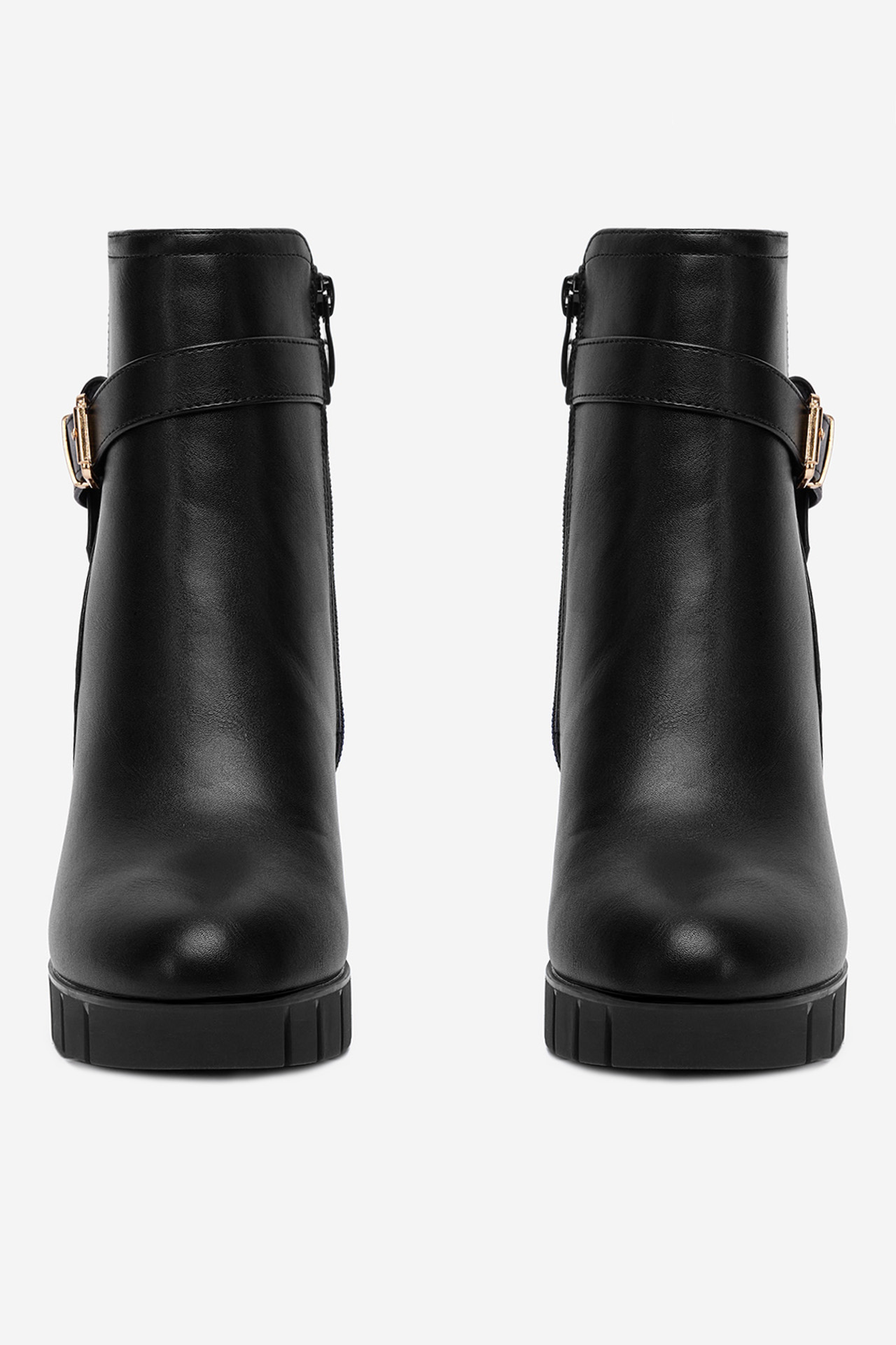 Kotníková obuv ČERNÁ