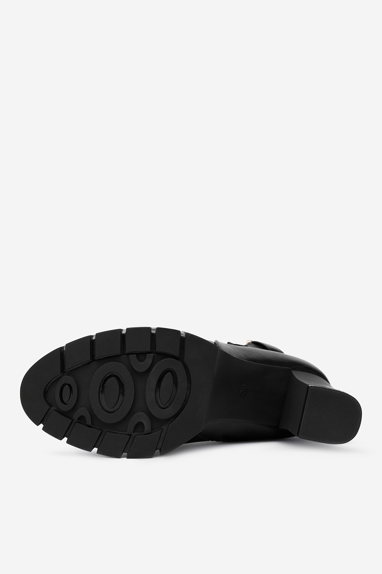 Kotníková obuv ČERNÁ