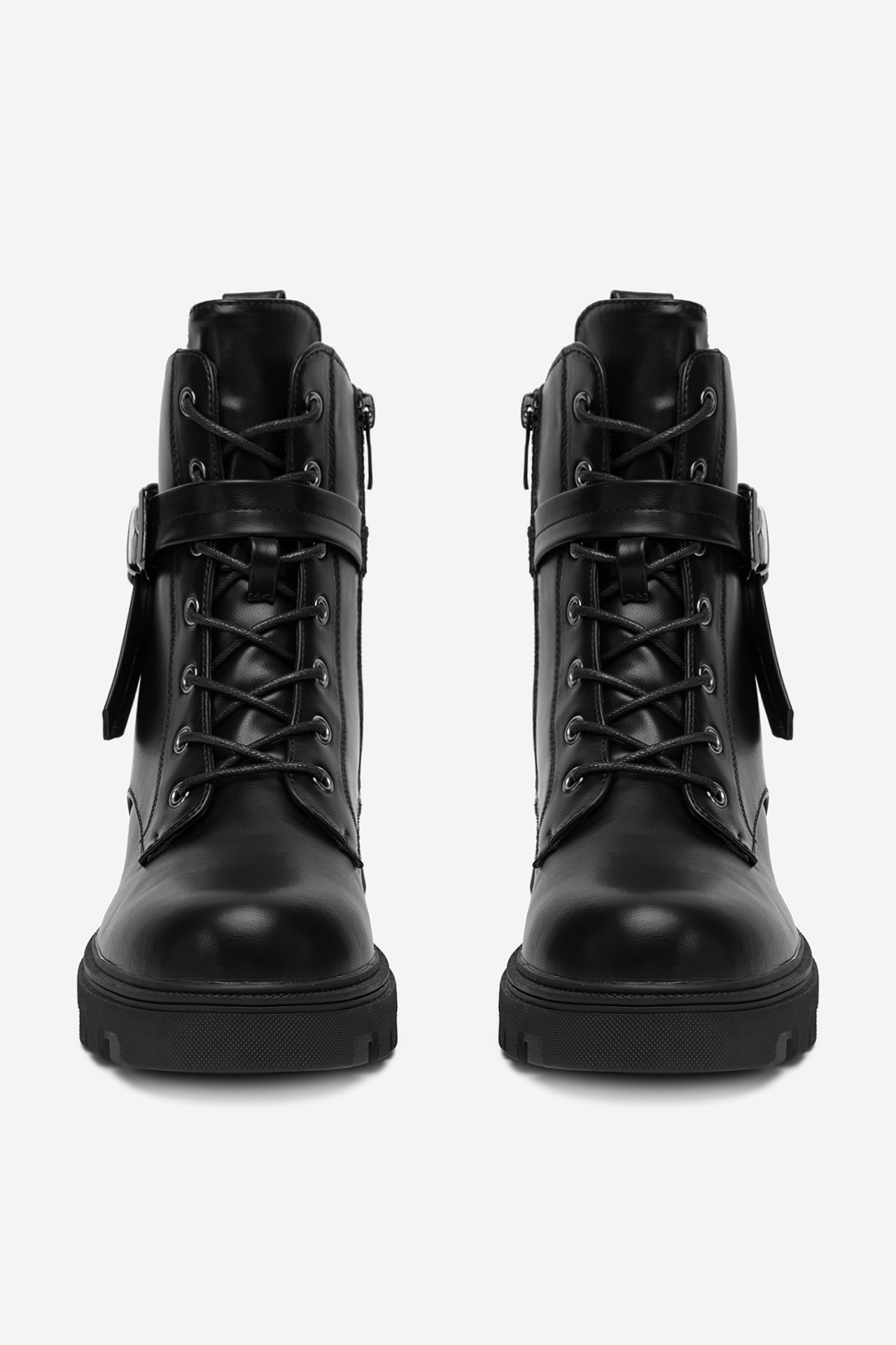 Gležnjarji z vezalkami Črna