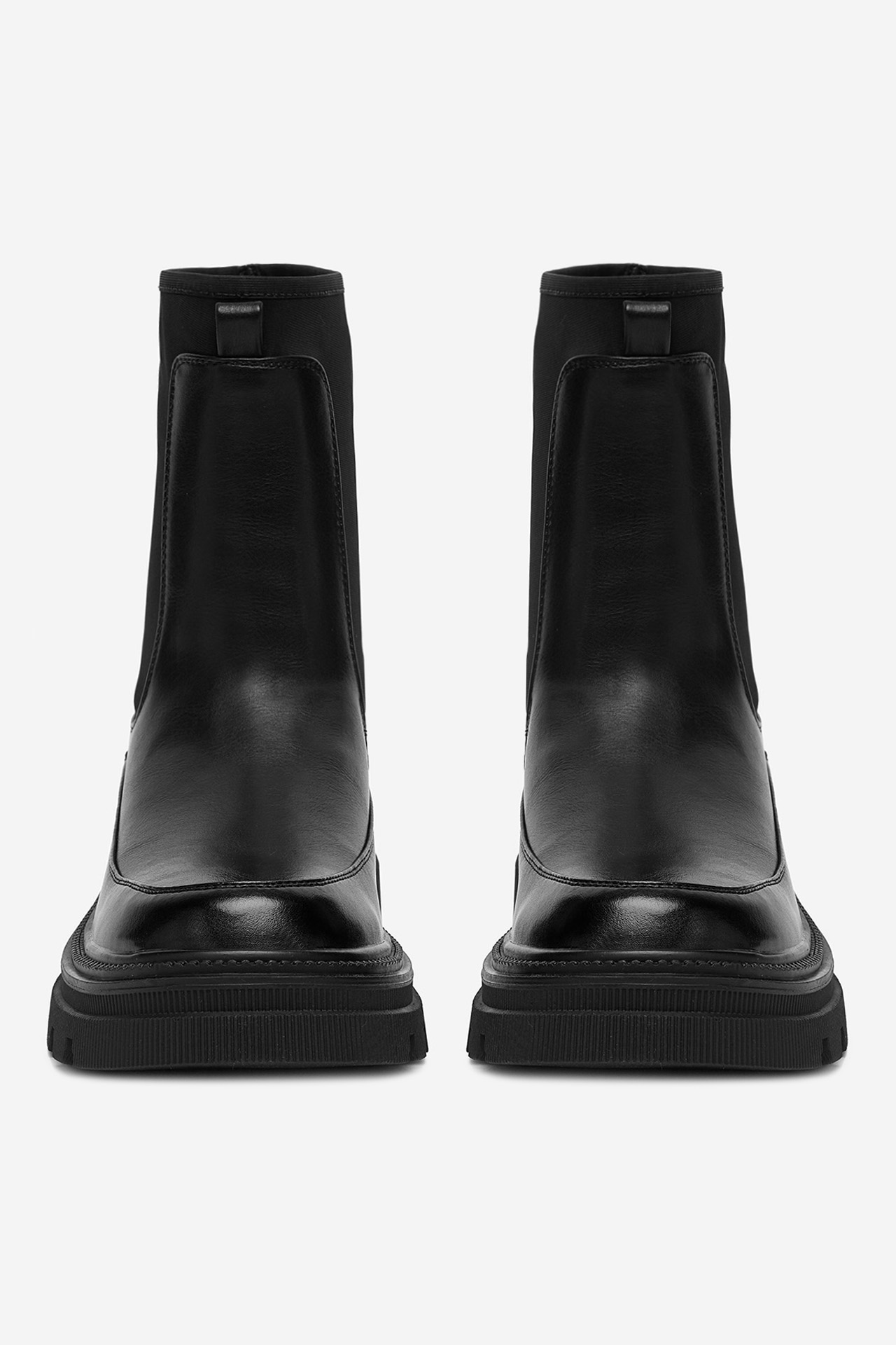 Kotníková obuv ČERNÁ