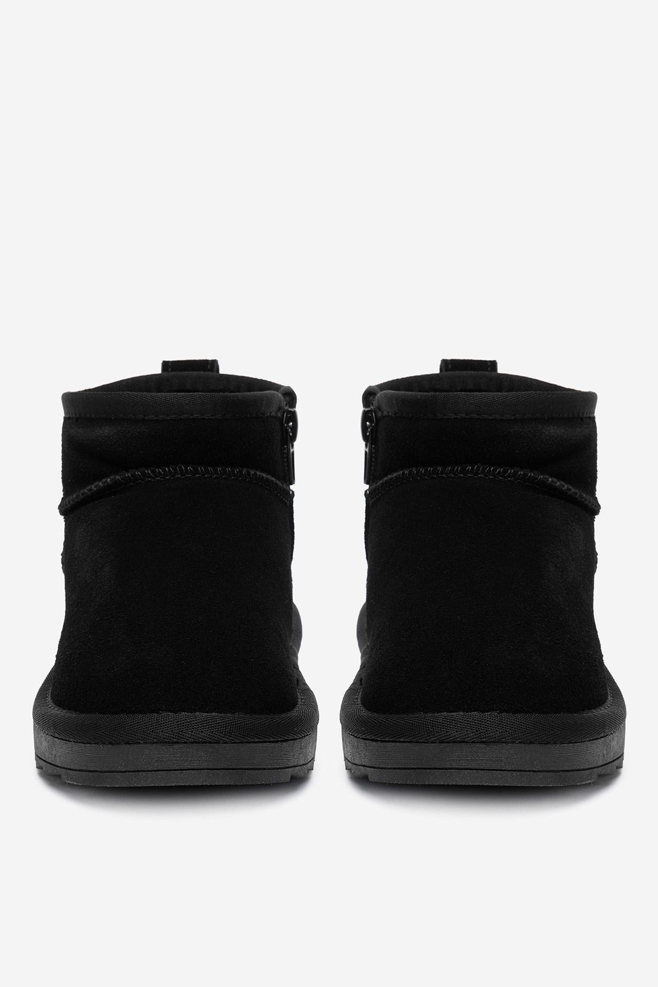 Škornji za sneg Črna