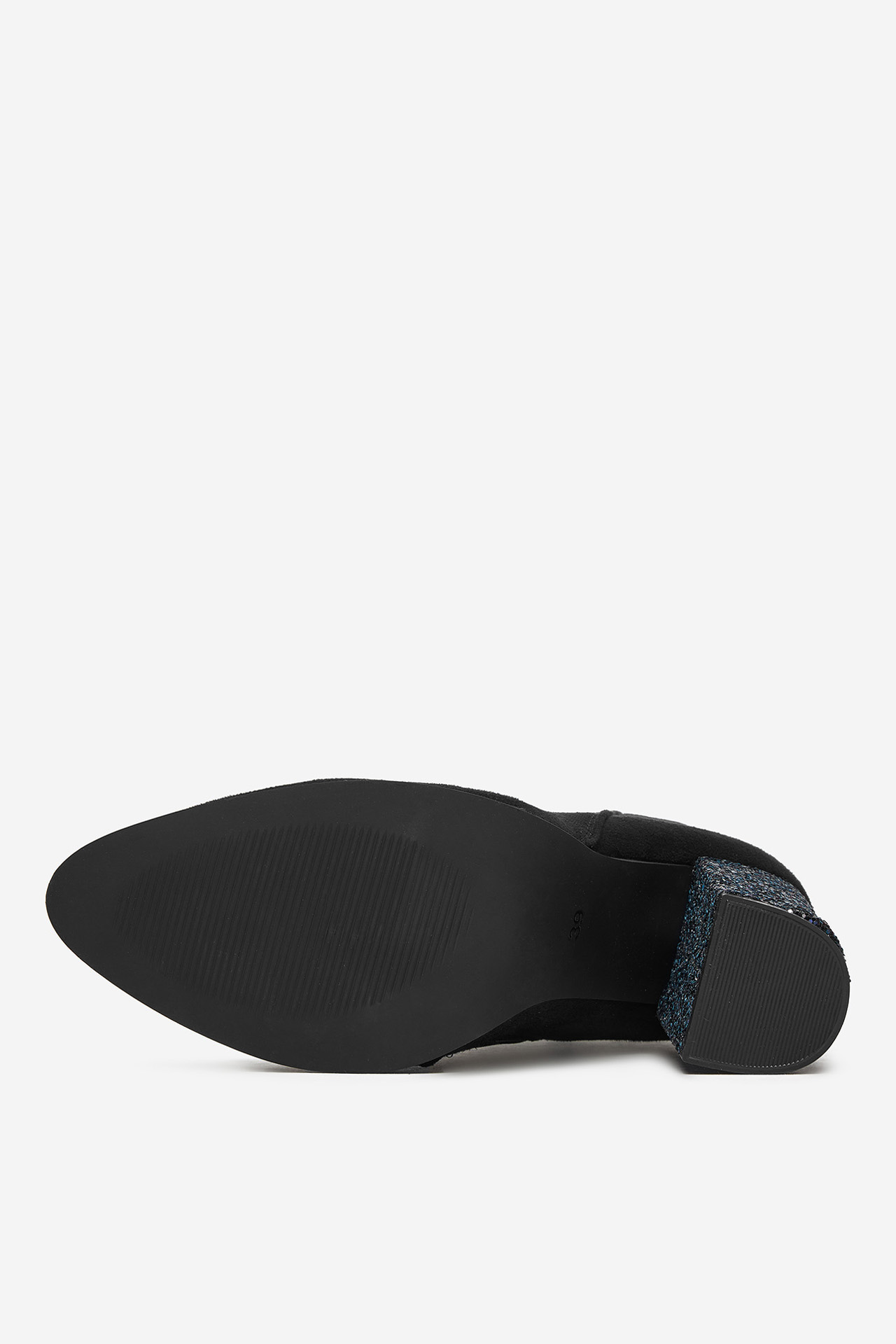 Kotníková obuv ČERNÁ