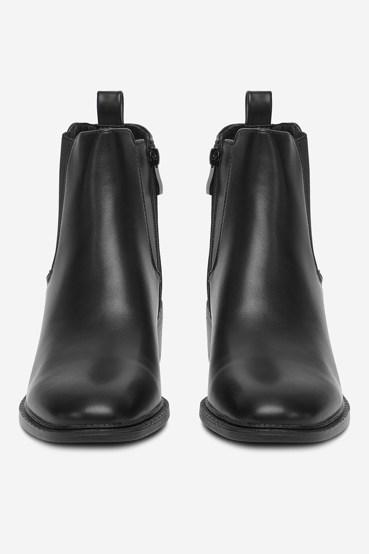 Kotníková obuv ČERNÁ