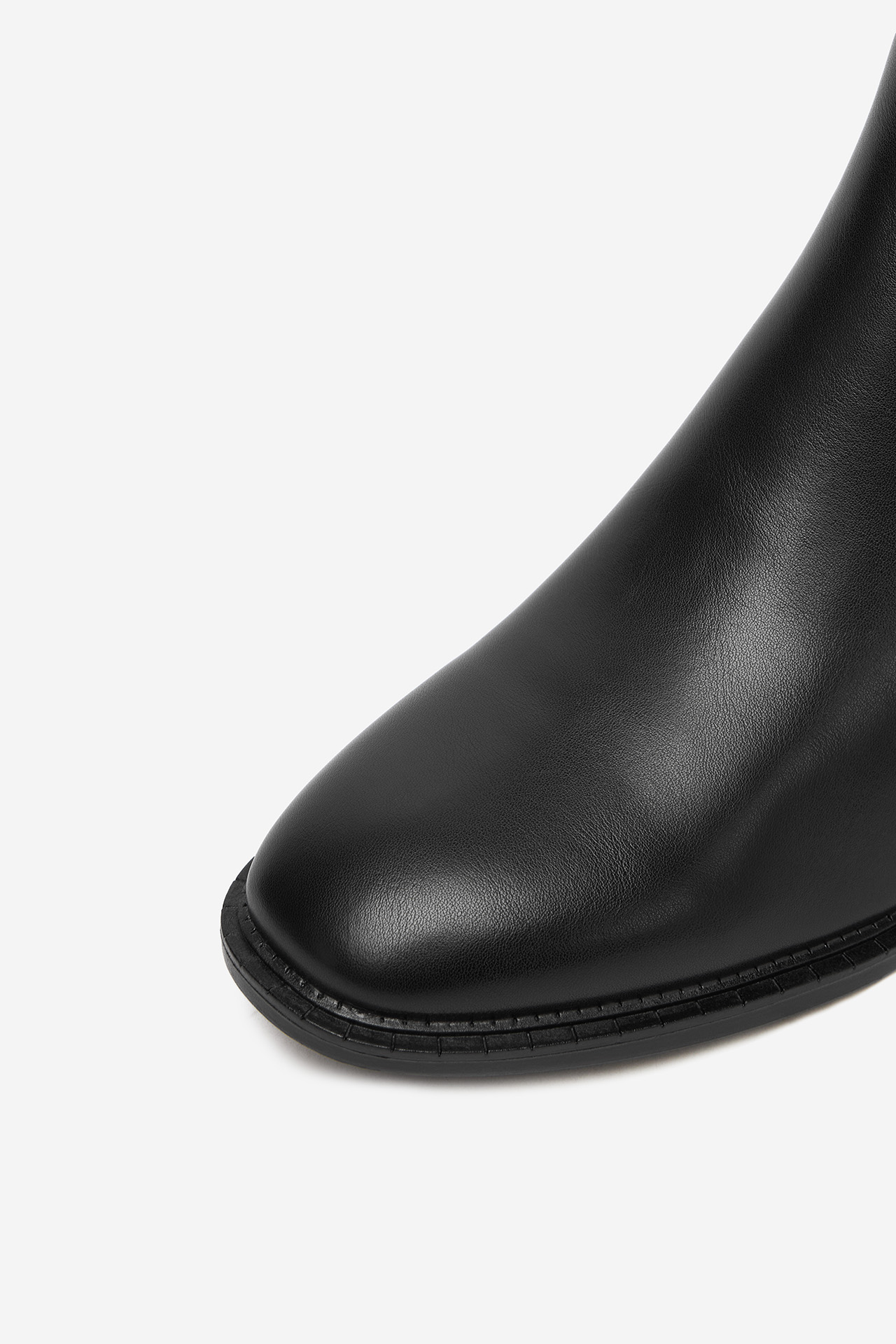 Kotníková obuv ČERNÁ