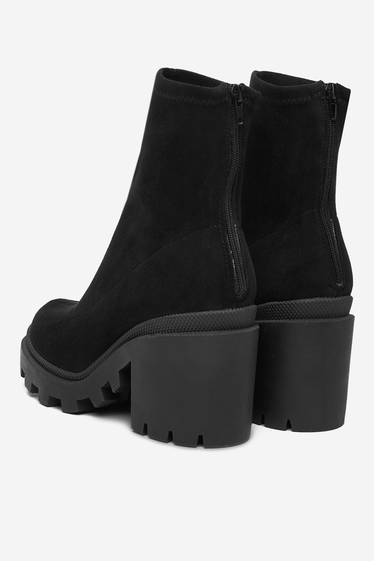 Kotníková obuv ČERNÁ