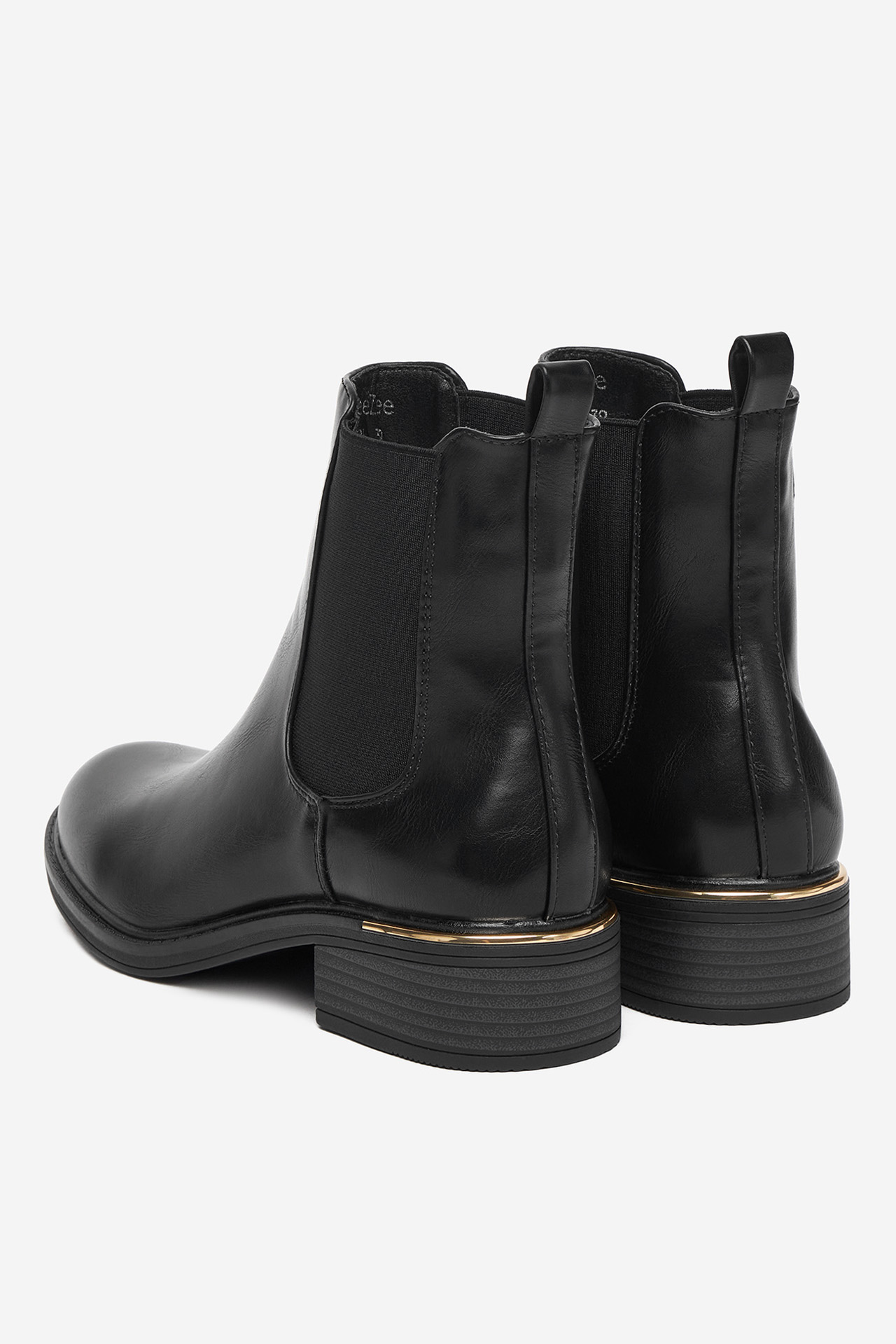 Kotníková obuv ČERNÁ