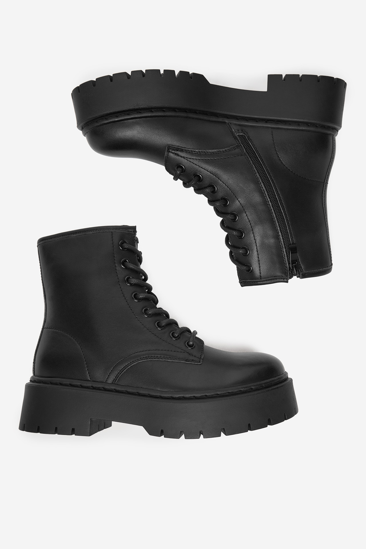 Gležnjarji z vezalkami Črna