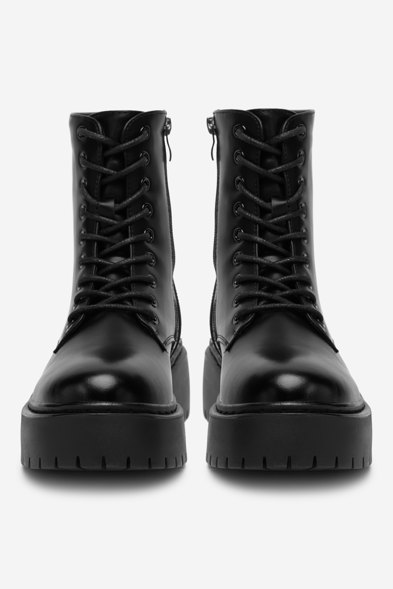 Kotníková obuv ČERNÁ