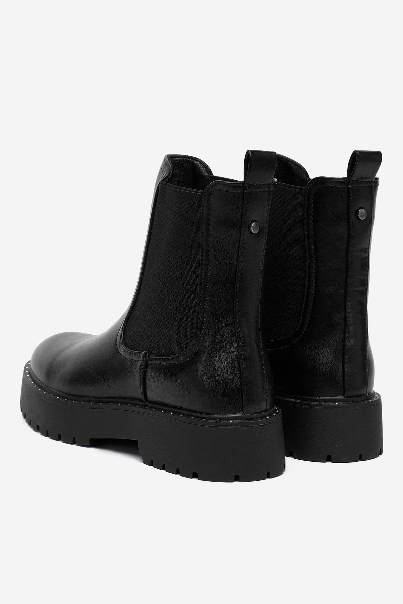 Kotníková obuv ČERNÁ