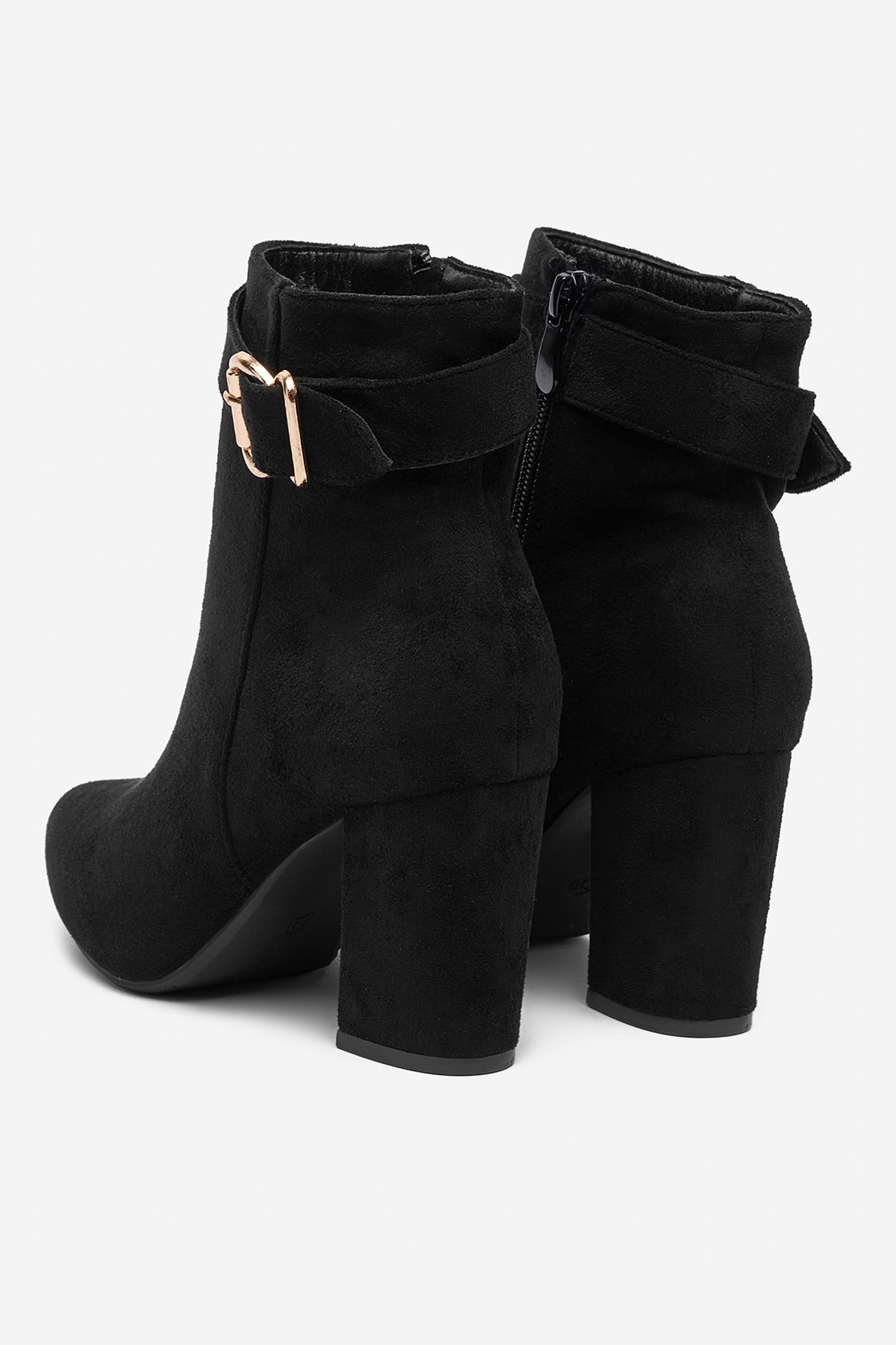 Kotníková obuv ČERNÁ