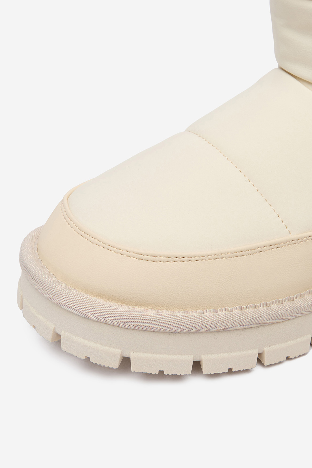 Kotníková obuv BÍLÁ