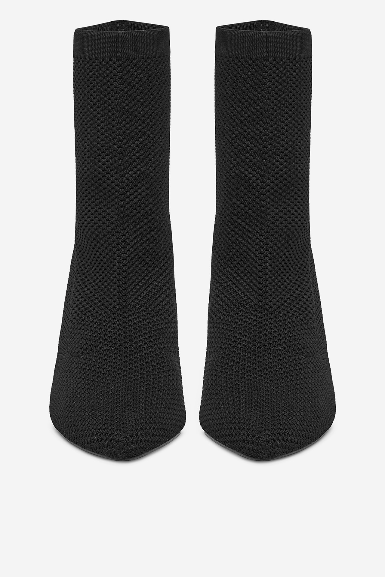 Kotníková obuv ČERNÁ