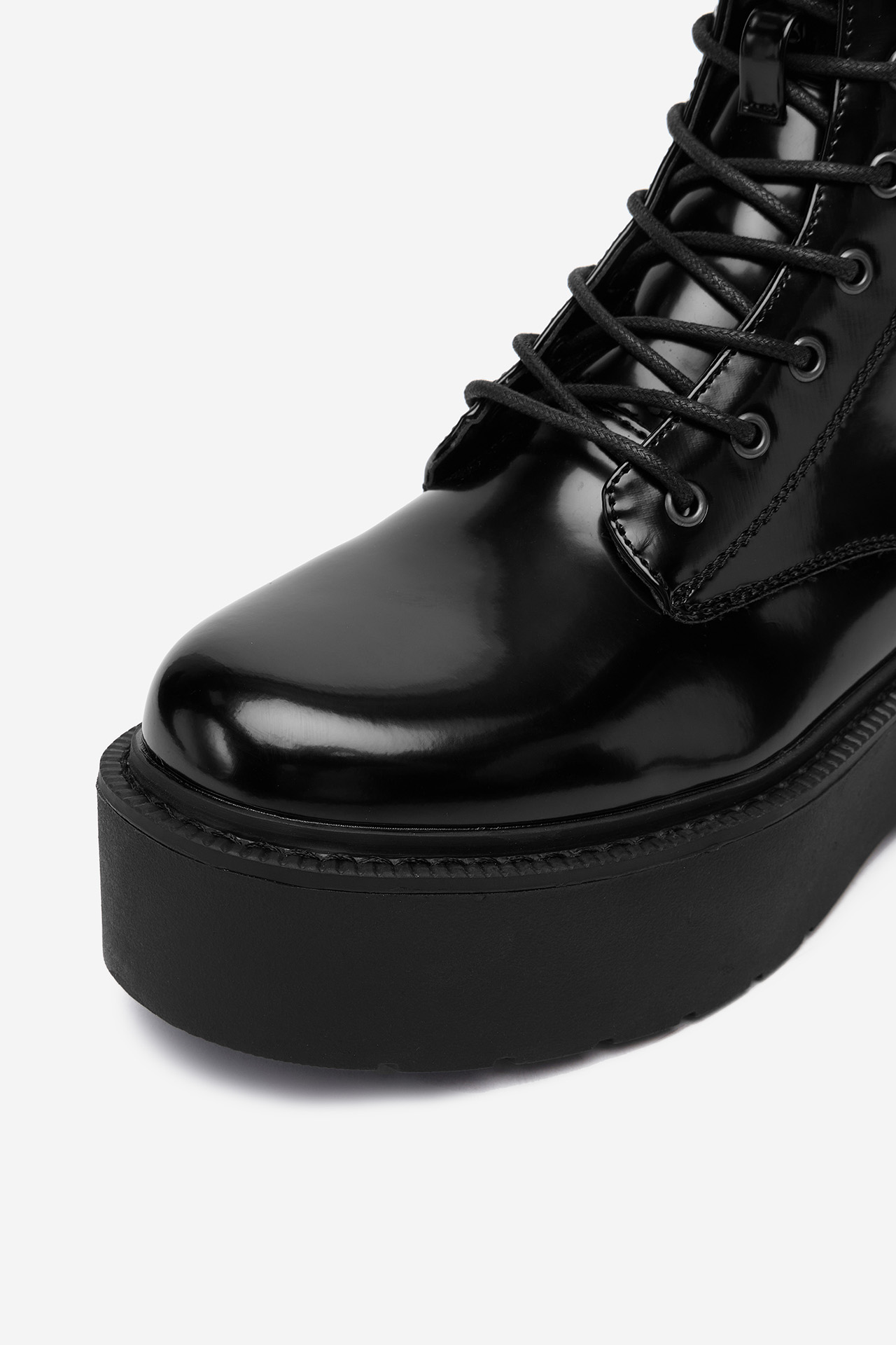 Kotníková obuv ČERNÁ