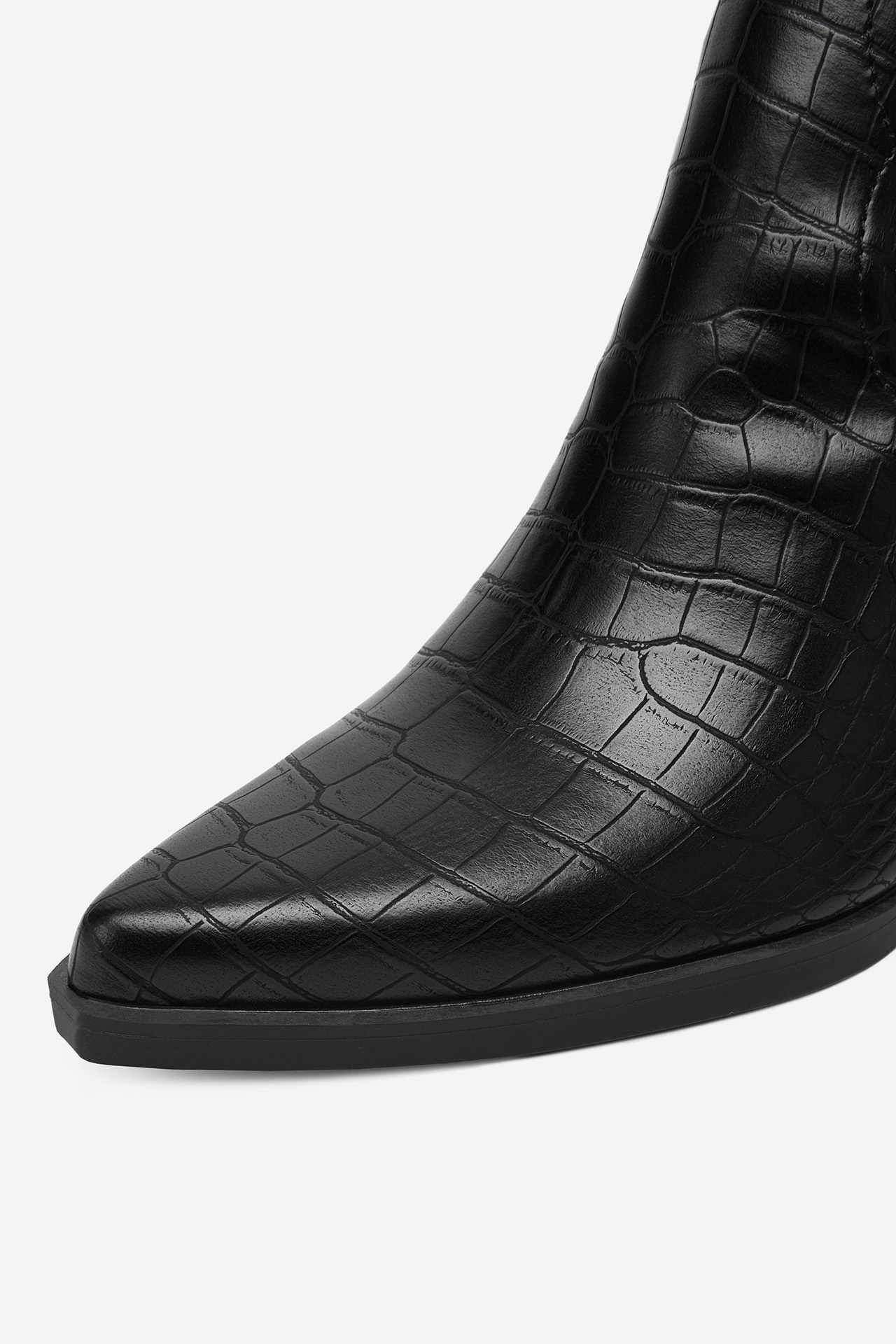 Kotníková obuv ČERNÁ