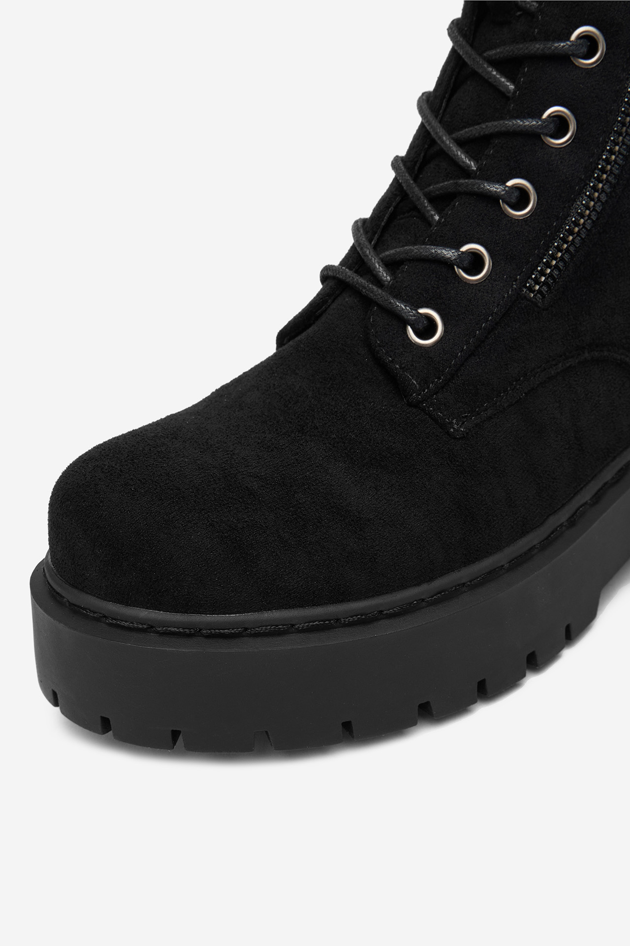 Kotníková obuv ČERNÁ