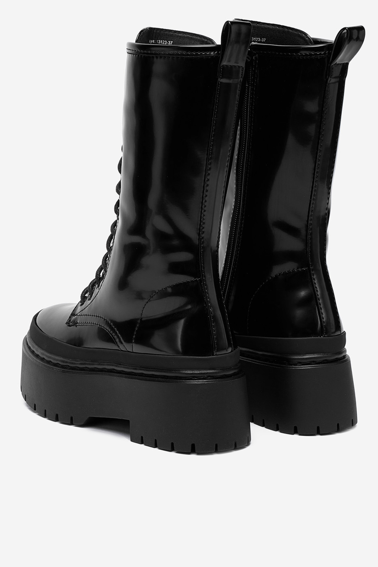 Kotníková obuv ČERNÁ