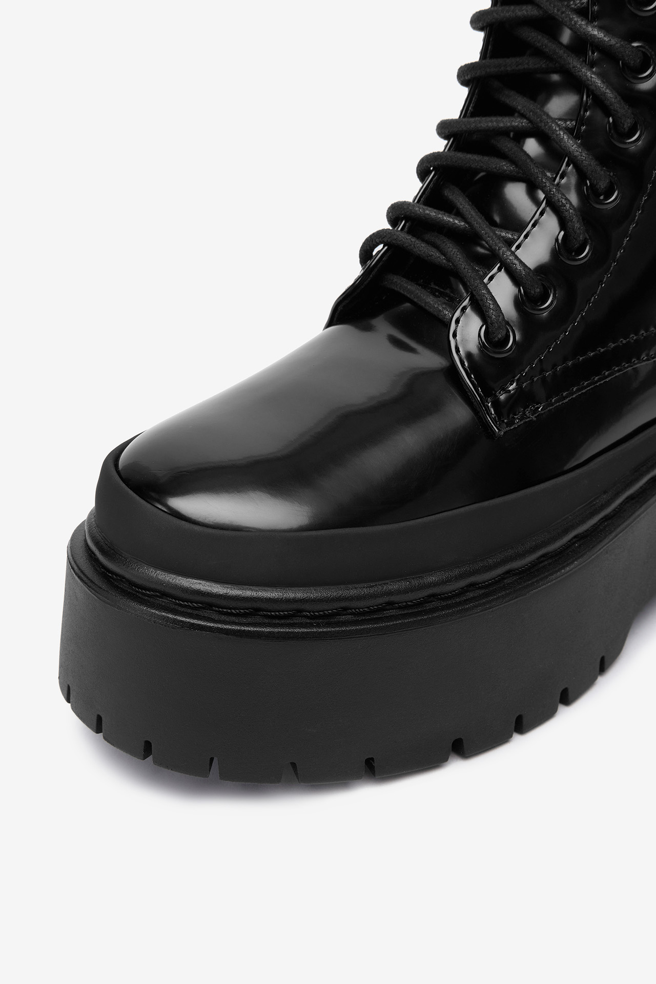 Kotníková obuv ČERNÁ