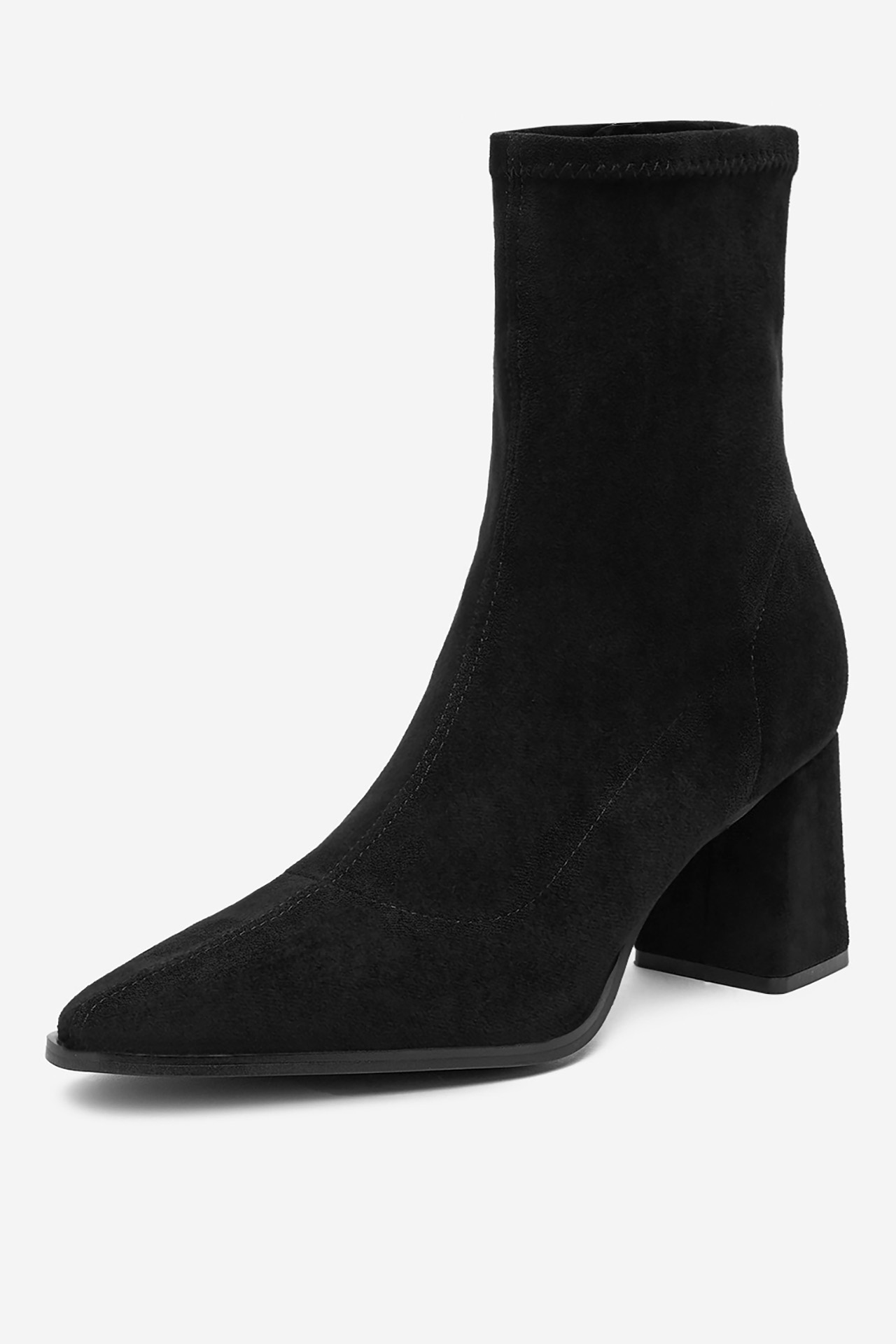 Kotníková obuv ČERNÁ