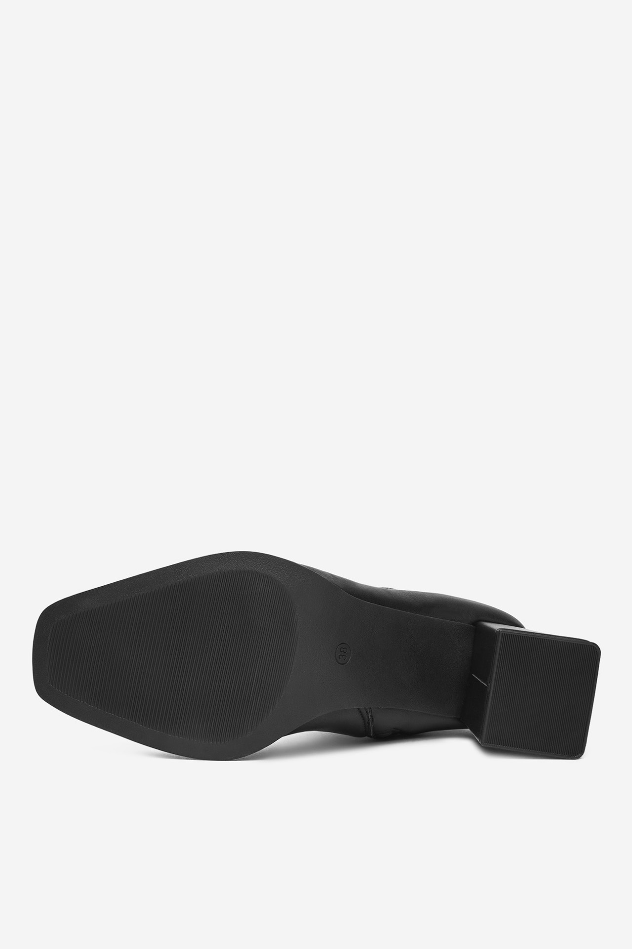 Kotníková obuv ČERNÁ