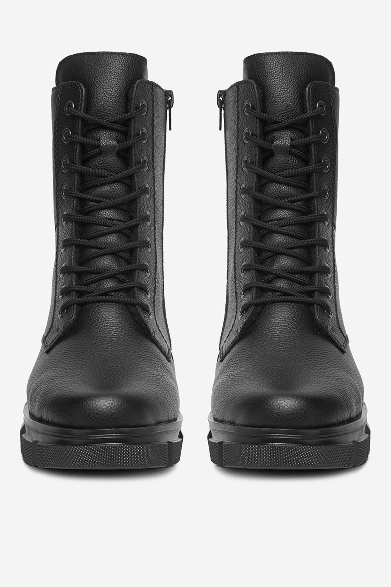 Kotníková obuv Černá