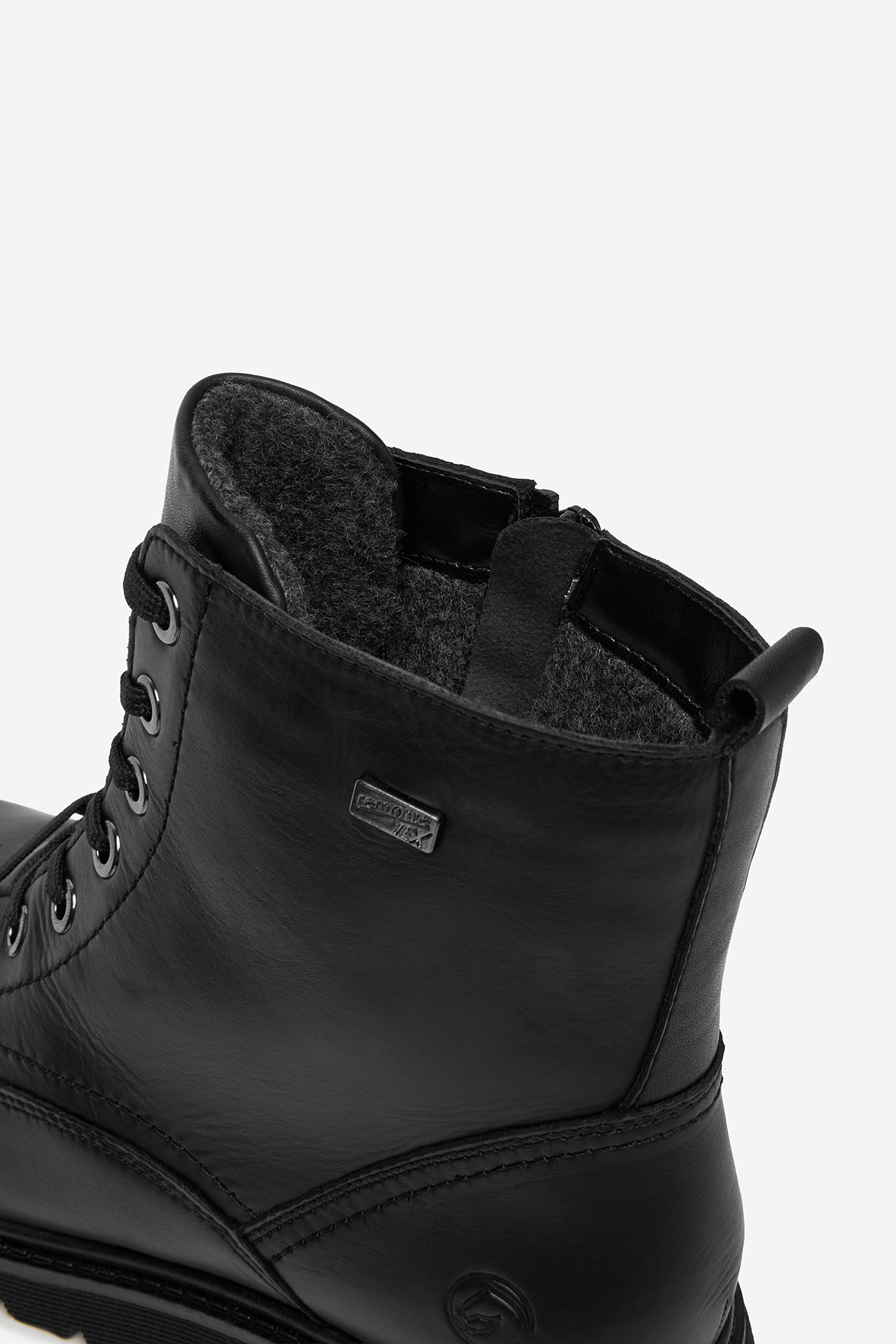 Kotníková obuv Černá