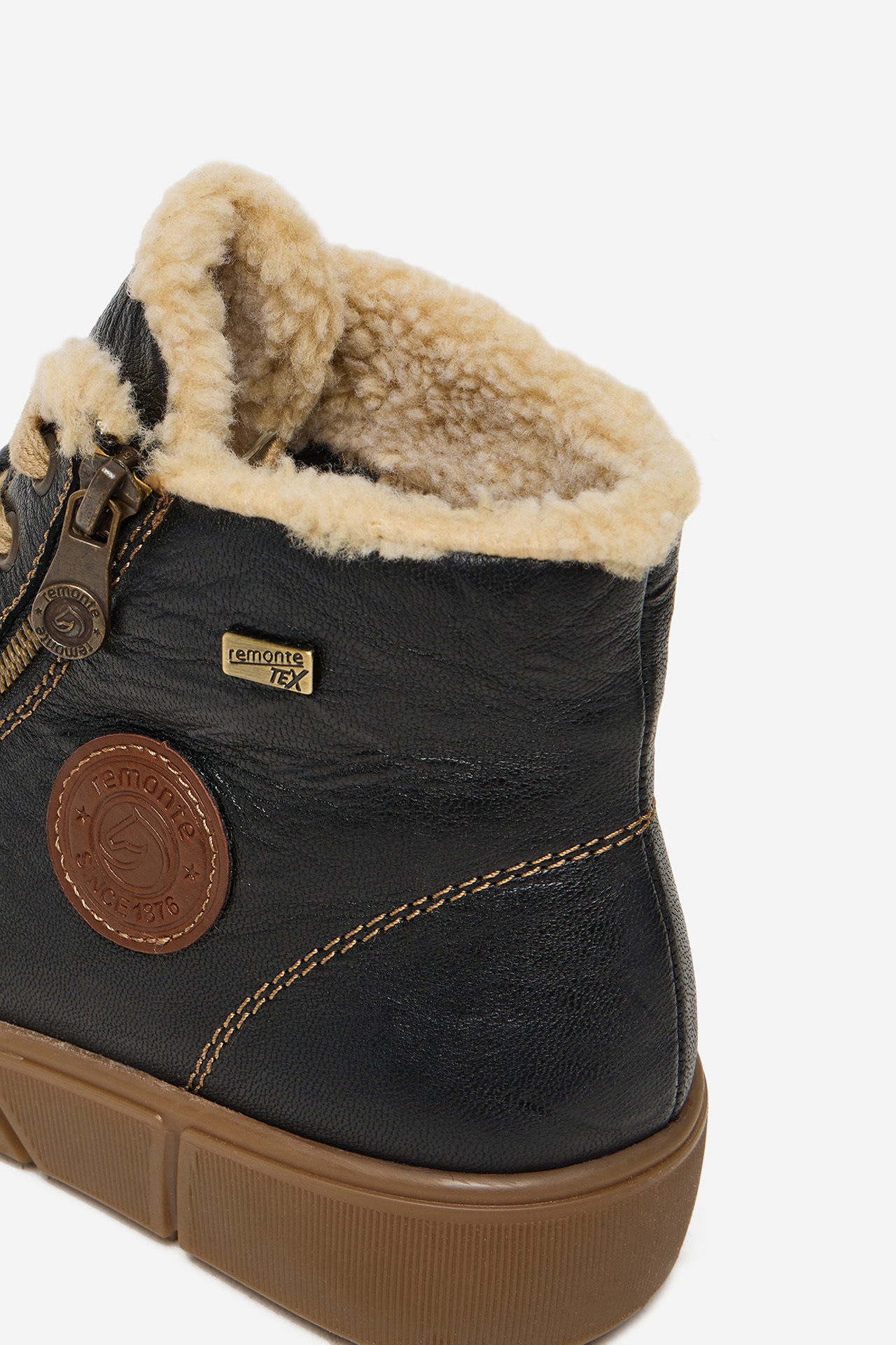 Kotníková obuv Černá