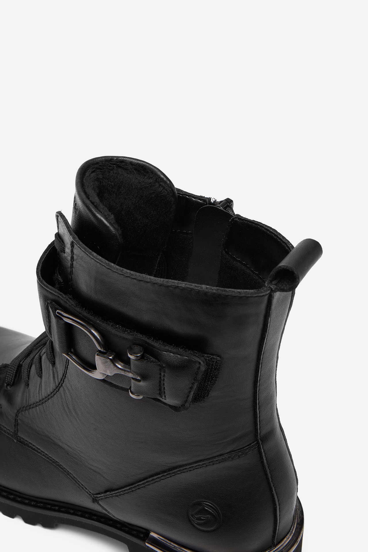 Kotníková obuv Černá